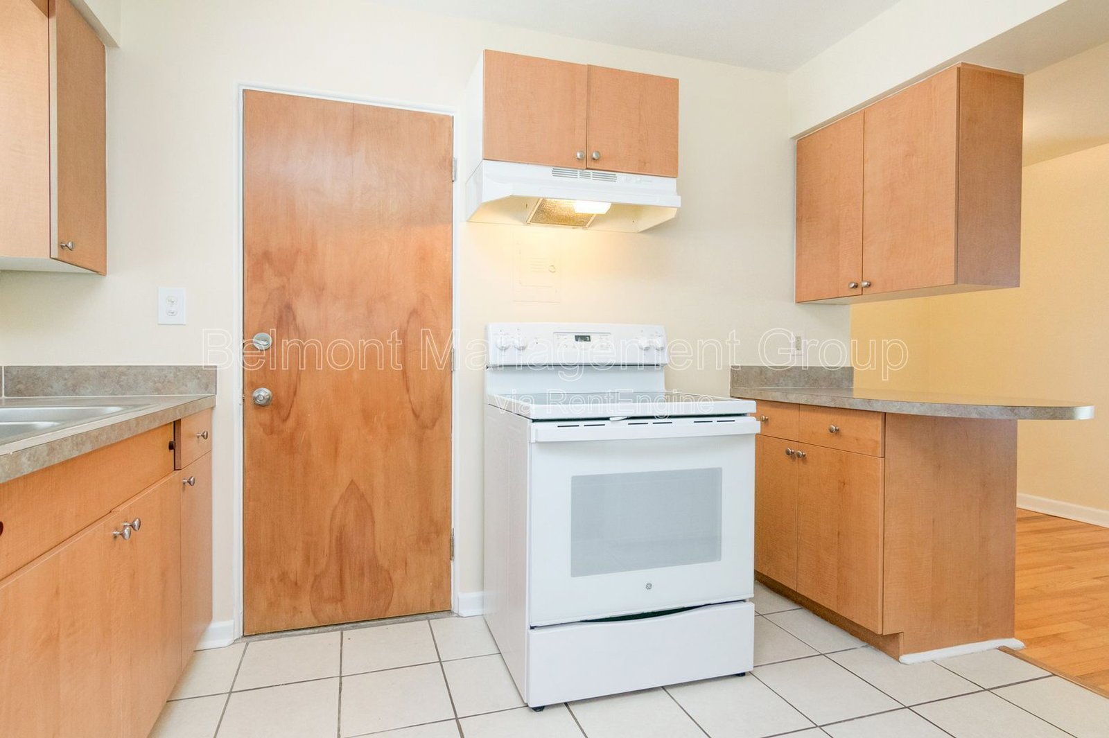 Charming 2 bed/1bath apartment FOR RENT in Downtown Orlando! | Get 2-Weeks Off Your First Month if Approved by June 1st! property image