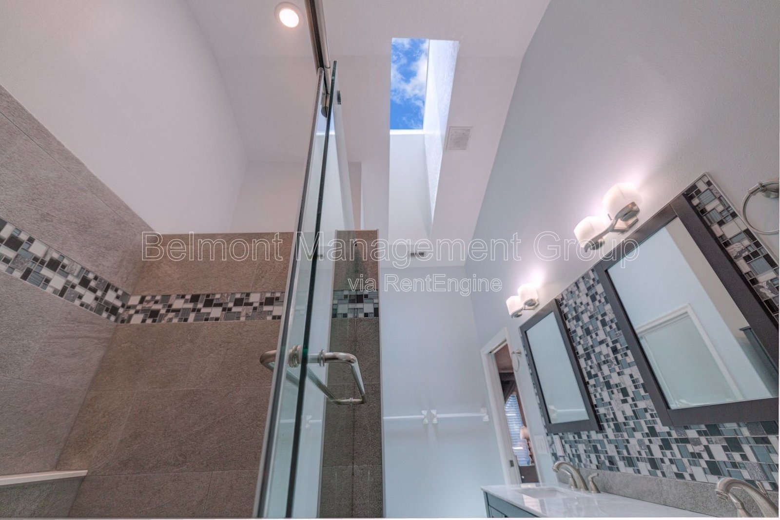 Stunning 4 Bed / 2 Bath Home FOR RENT in the Preserve at Eastwood Community in Orlando! property image