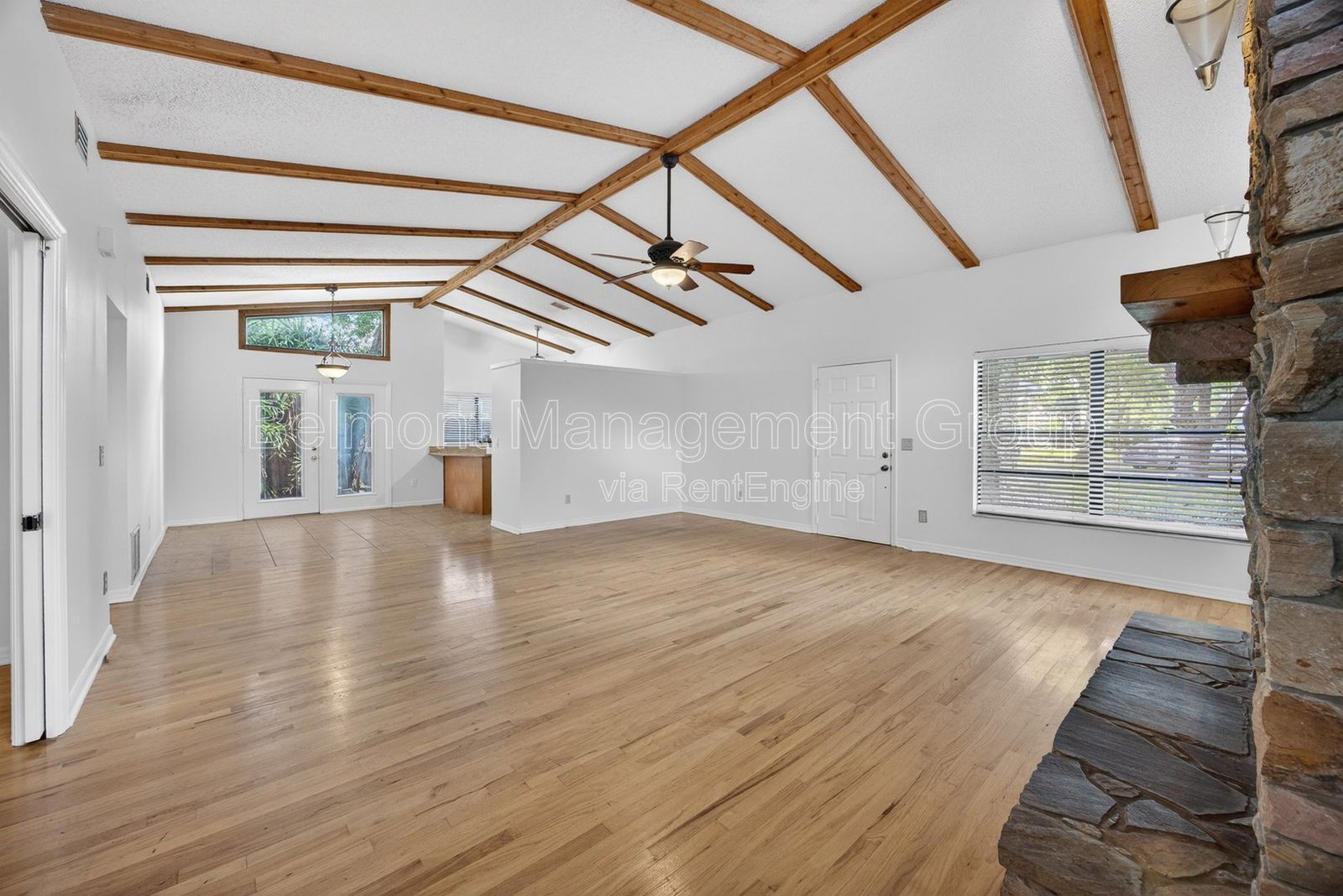 College Park Pool Home on Quiet Cul-de-sac property image