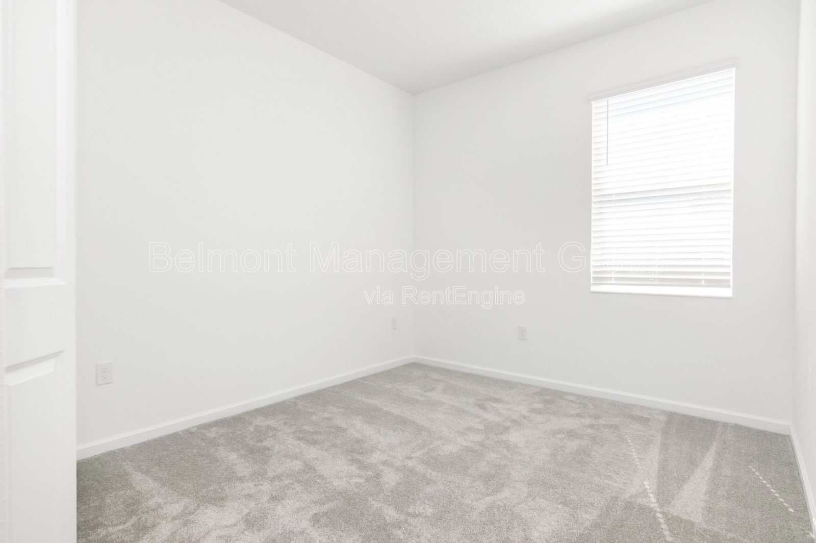 Beautiful 6bed/3bath home located in Pine Glen Community in St. Cloud!! Rent Now and Get $500 Off Your First Month!** property image