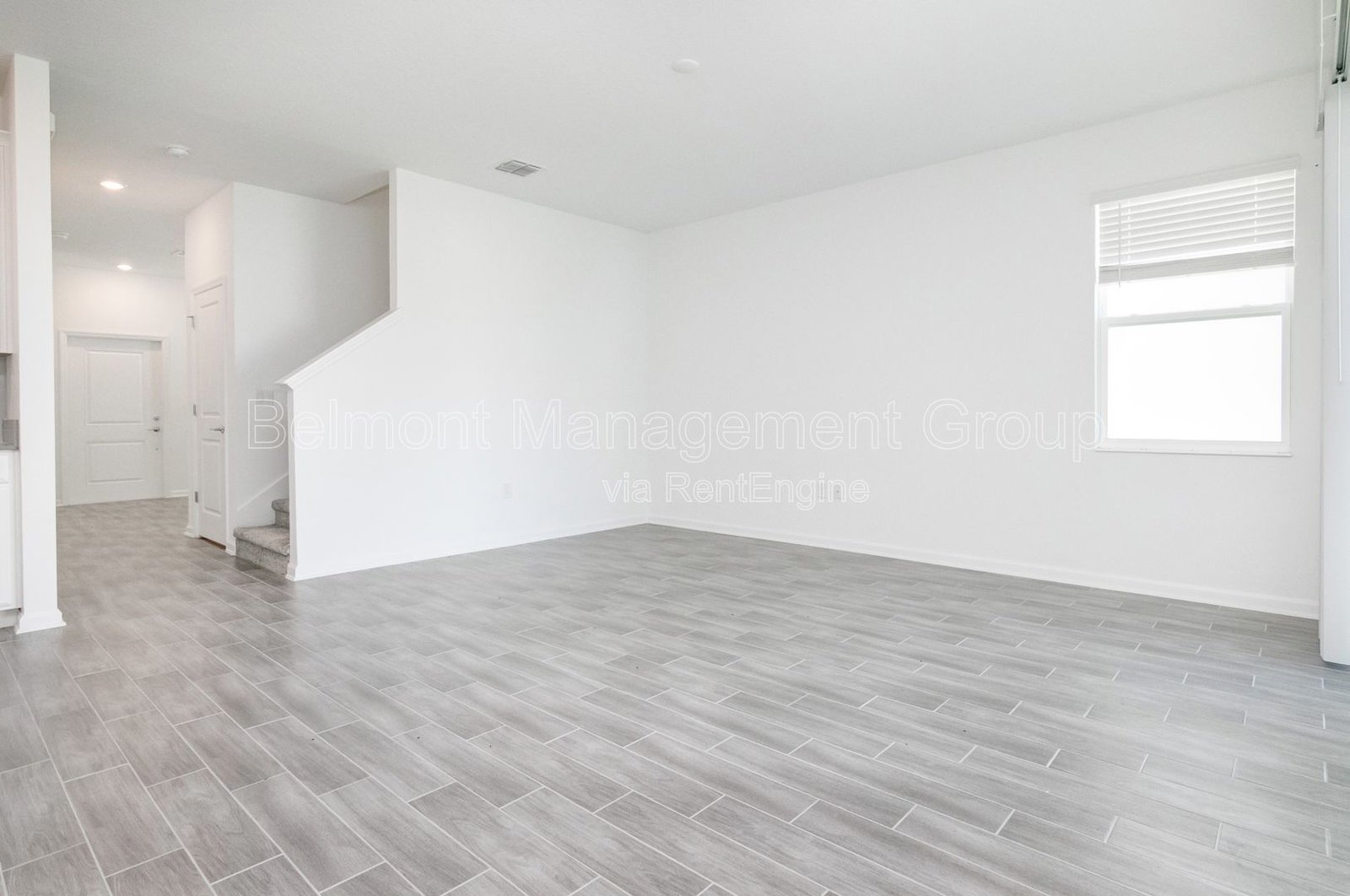 Beautiful 6bed/3bath home located in Pine Glen Community in St. Cloud!! Rent Now and Get $500 Off Your First Month!** property image