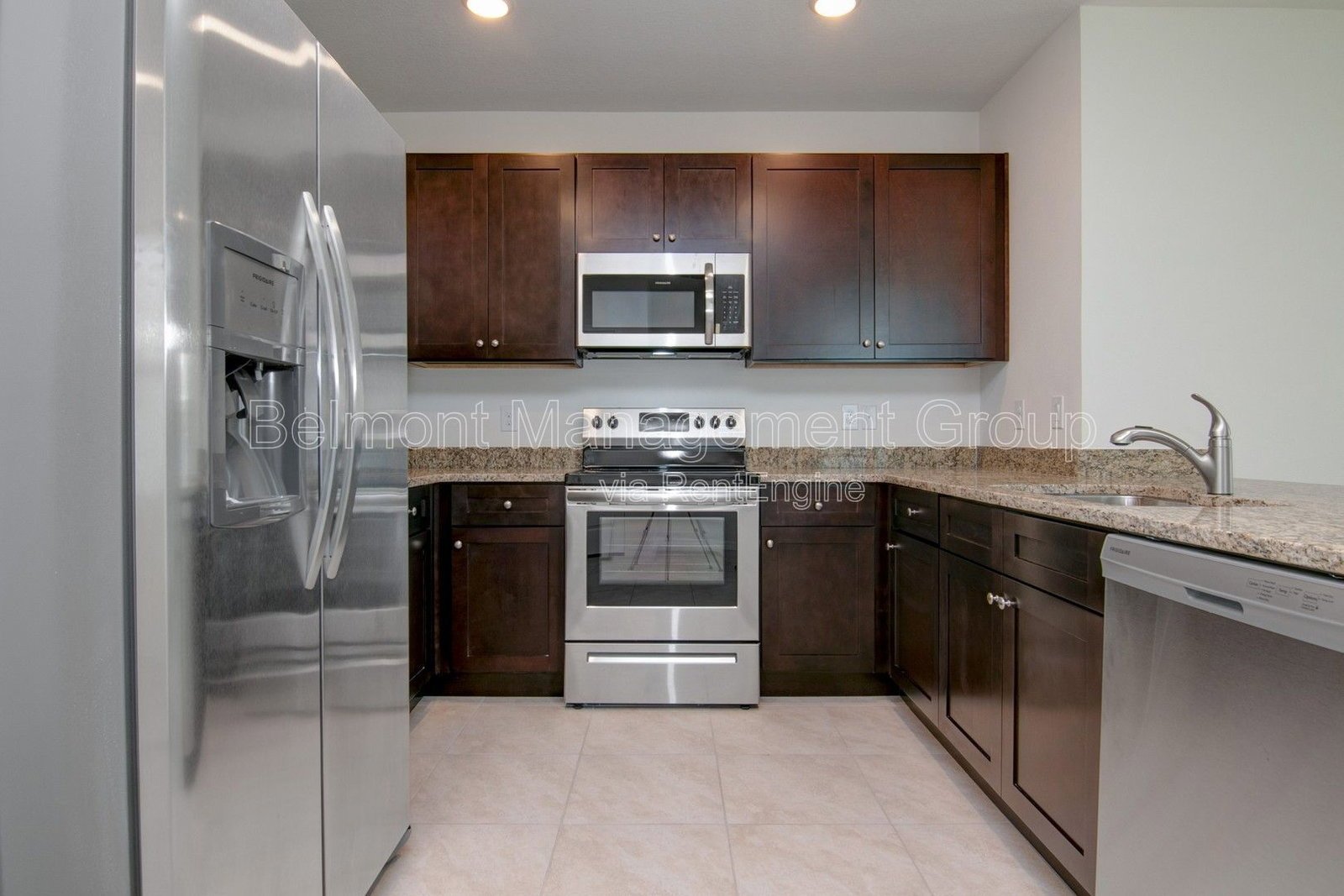 Charming 3 bed/2 bath Home for Rent in the Riverbend Community of Sanford! property image