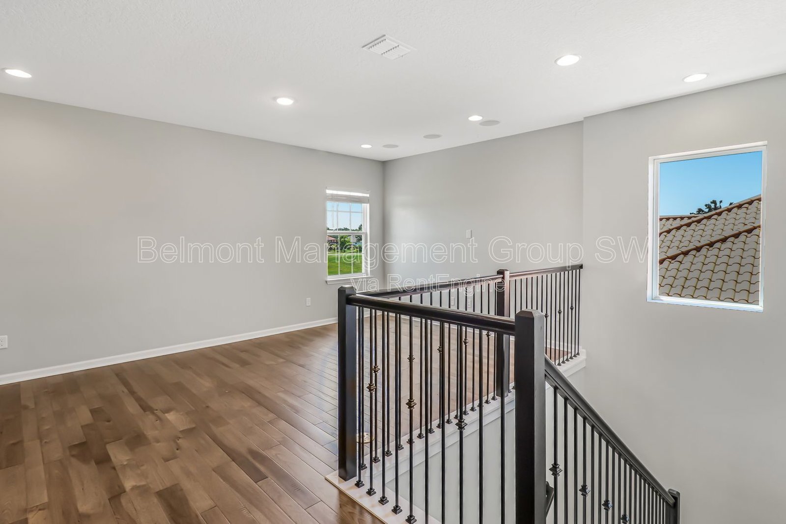 4/3.5 Hidden Gem in Gorgeous Deer Island! property image