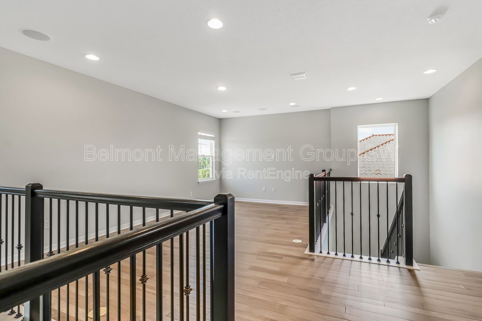 4/3.5 Hidden Gem in Gorgeous Deer Island! property image