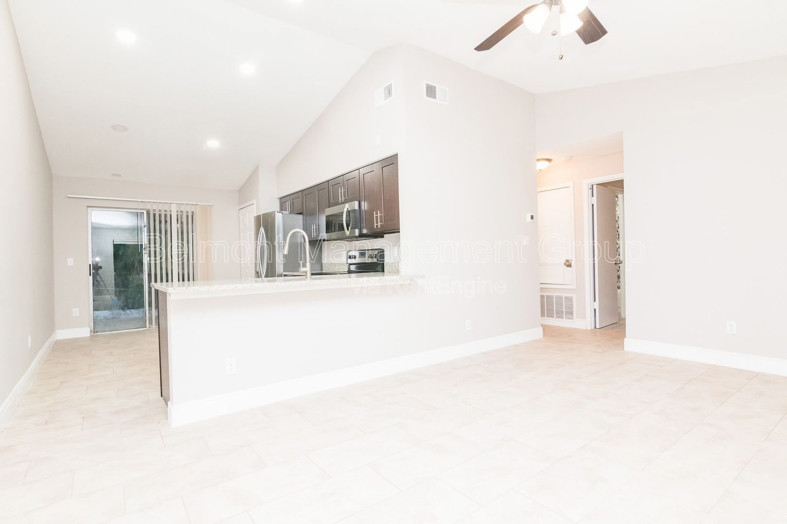 Charming 2 Bed /2 Bath home for rent in Waterford Lakes! property image