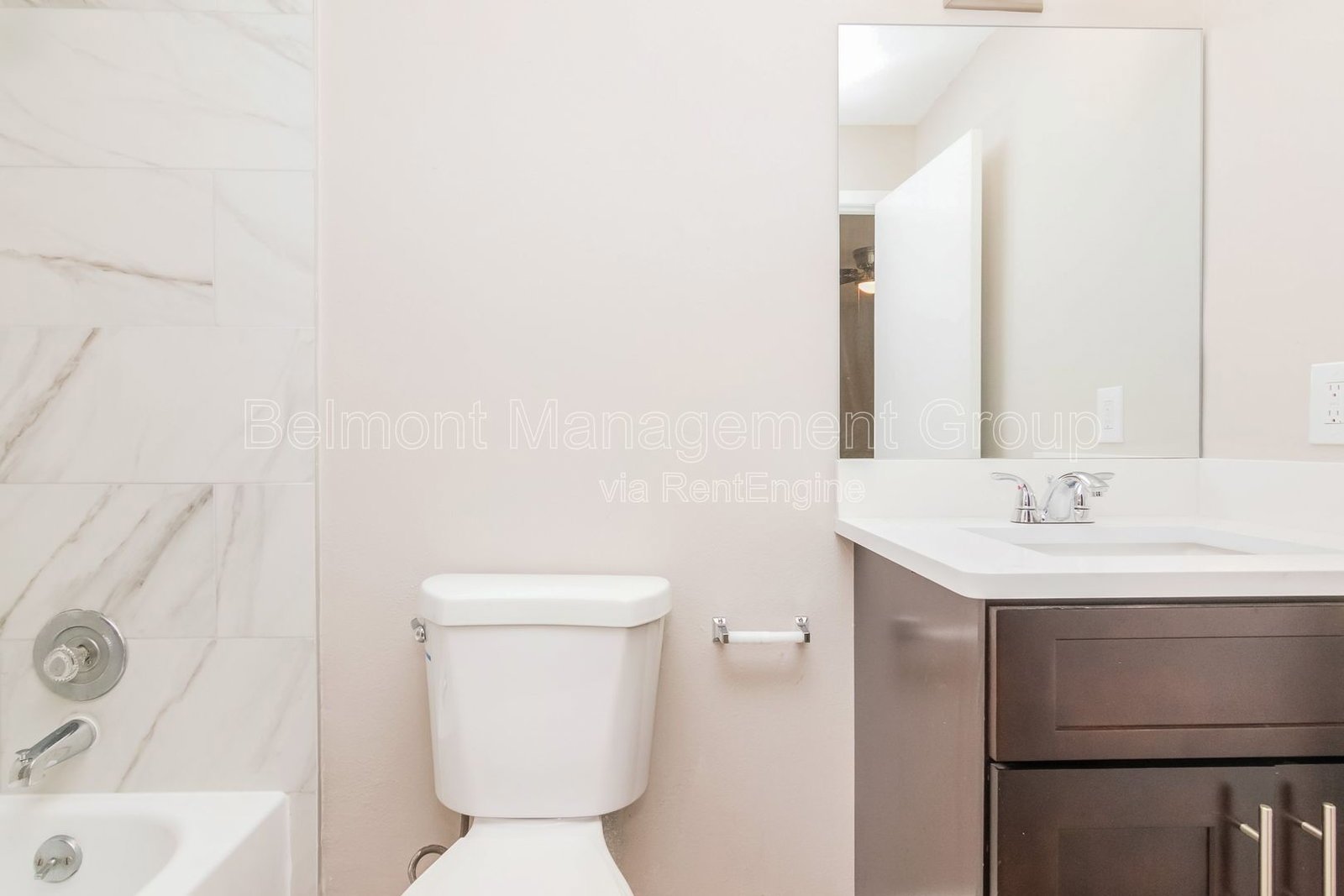 Charming 2 Bed /2 Bath home for rent in Waterford Lakes! property image