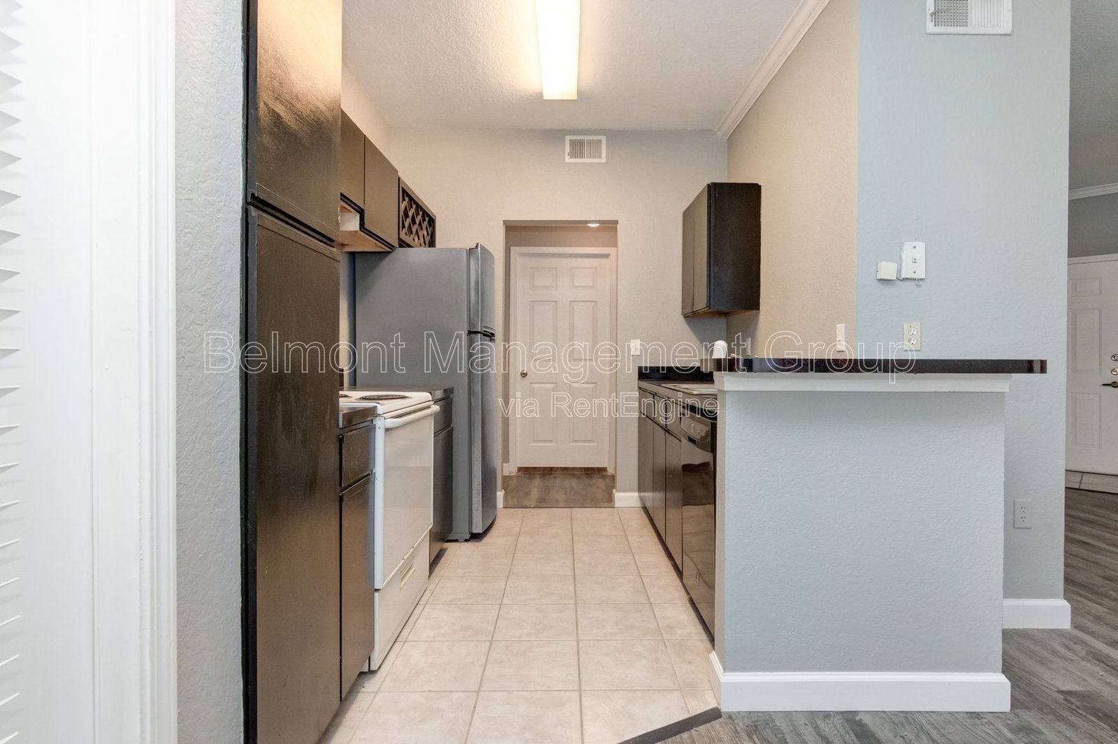 Spacious 1st Floor 1 bed/1 bath Condo FOR RENT in Madison at Metrowest! Rent Now and Get 50% OFF Your First Month! property image