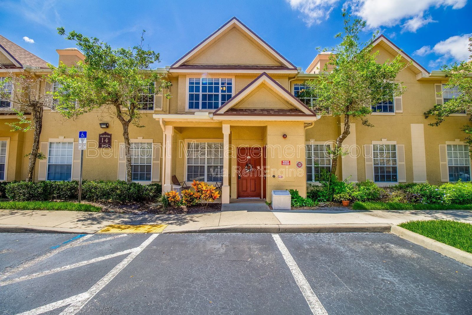 Beautiful 2 Bed/2 Bath Condo for rent at Crescent Place Condominiums in Altamonte Springs! property image
