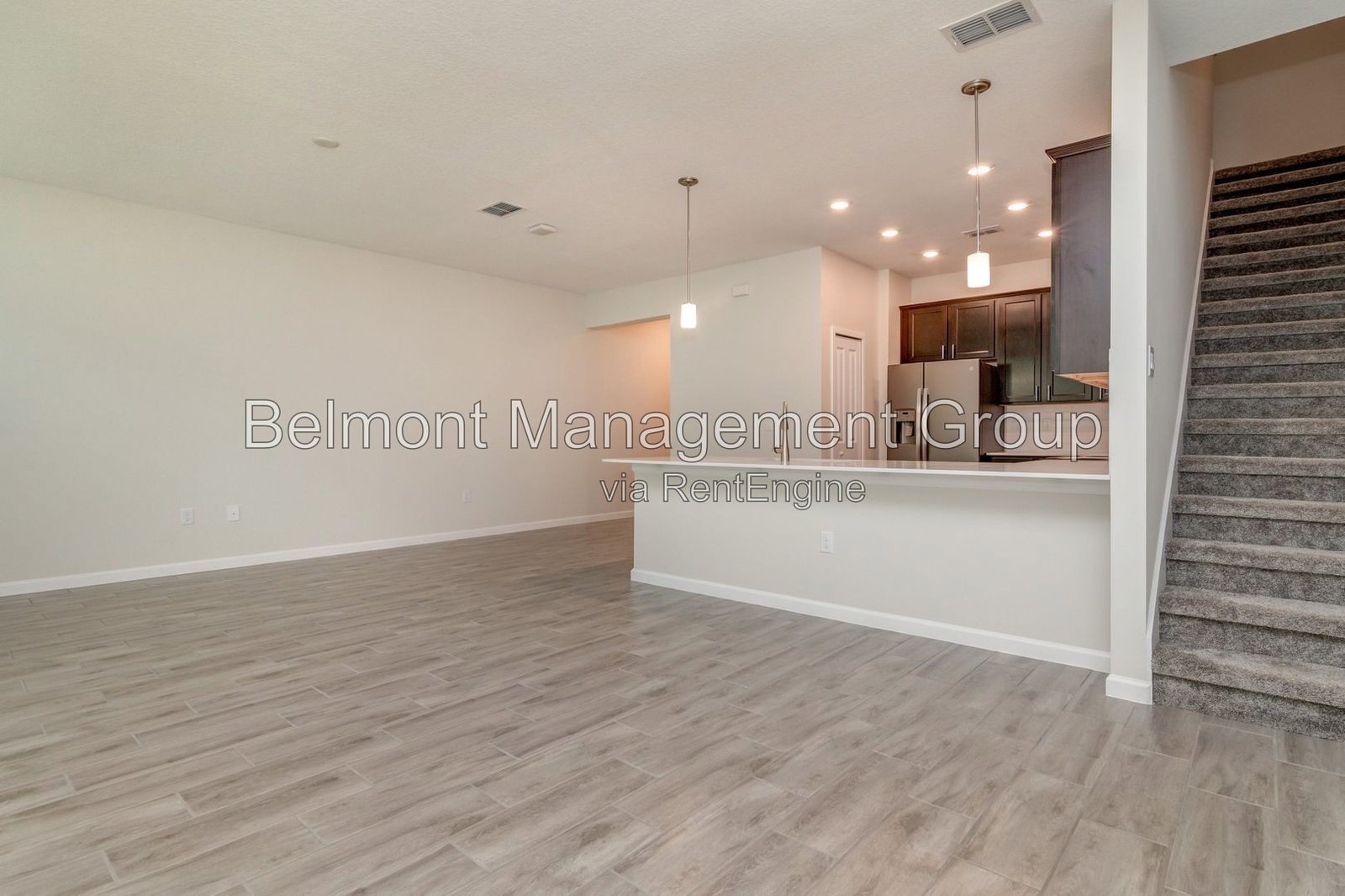 Spacious 3/2.5 Townhome for Rent near Waterford Lakes! property image