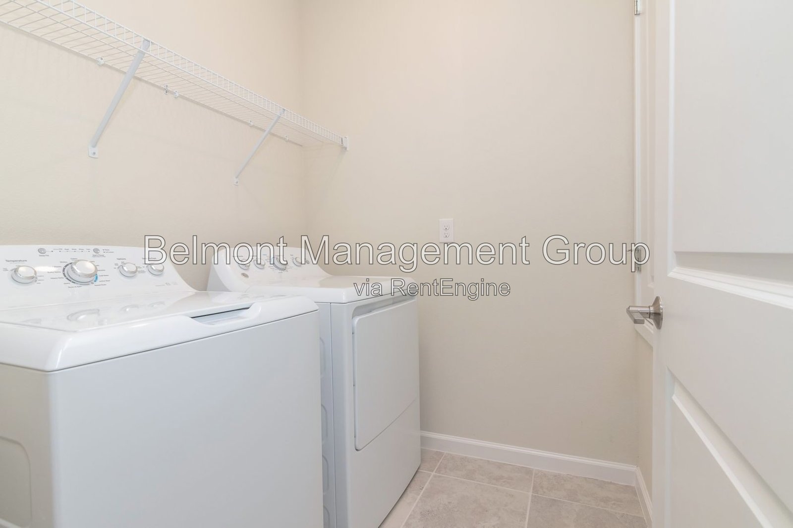 Spacious 3/2.5 Townhome for Rent near Waterford Lakes! property image