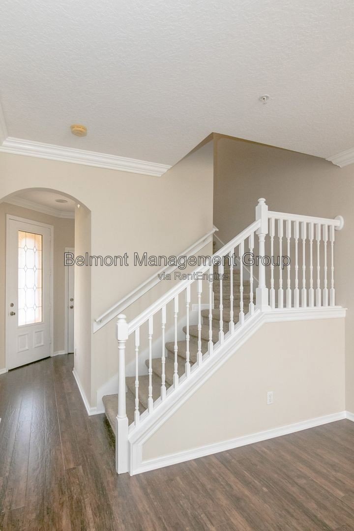 Beautiful 3 Bed/ 3 Bath Townhome Located In the Heart of Lake Nona! $300 OFF Your First Month for Approved Applicants! property image