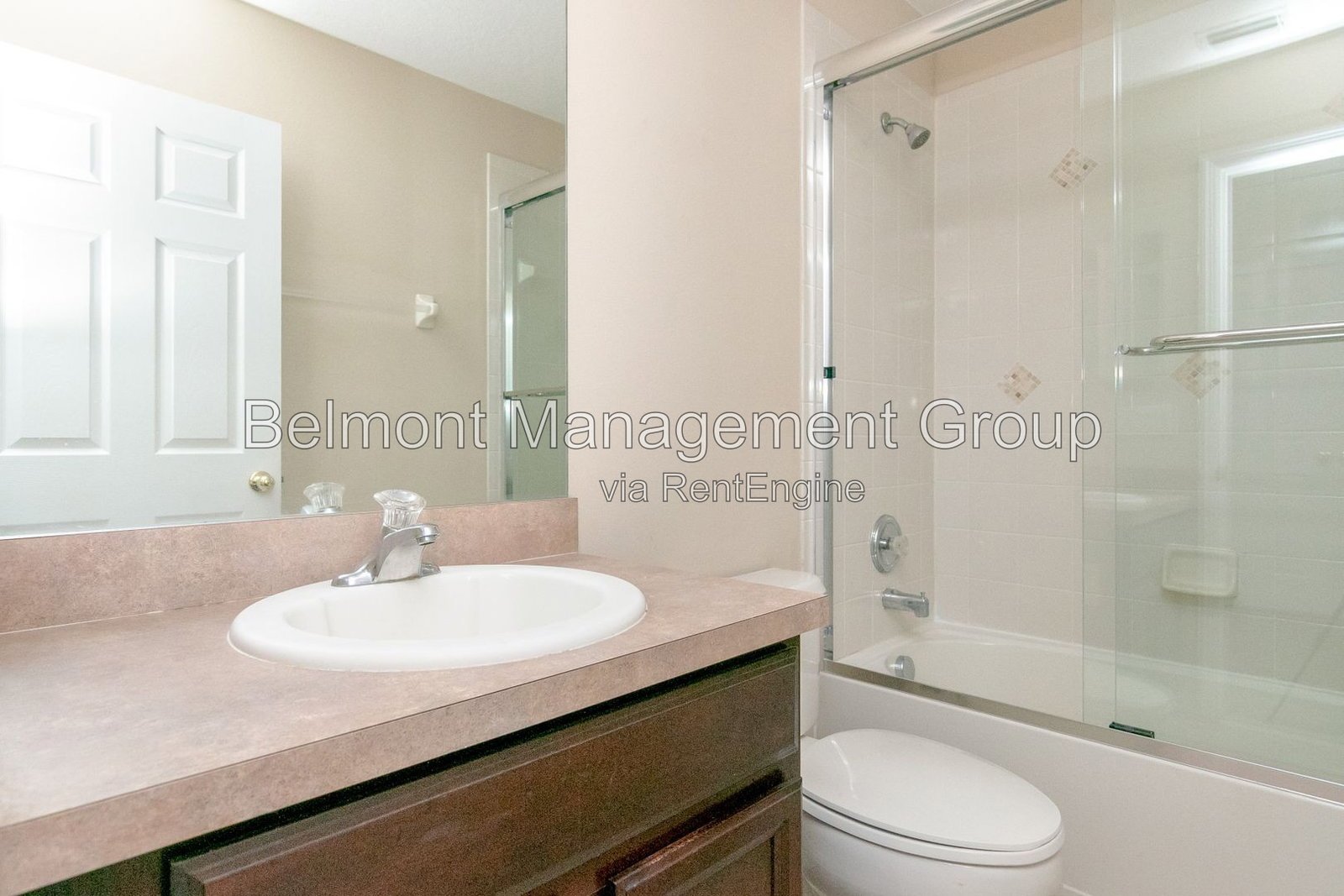Beautiful 3 Bed/ 3 Bath Townhome Located In the Heart of Lake Nona! $300 OFF Your First Month for Approved Applicants! property image