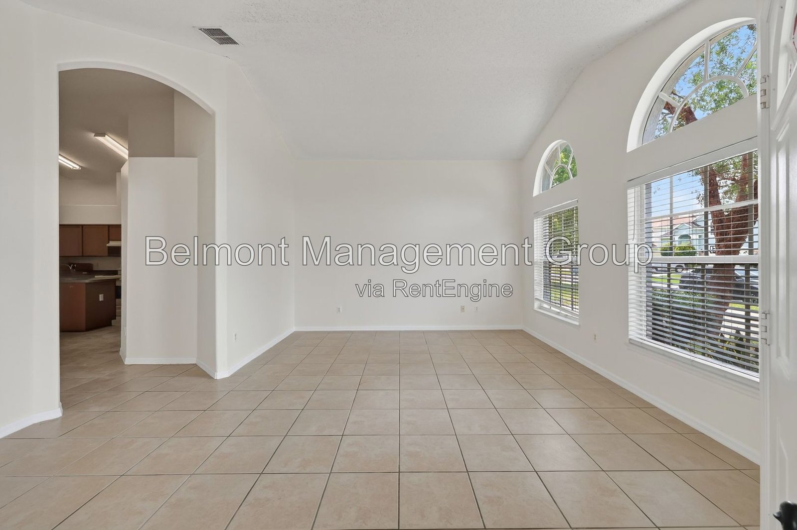 Charming 4-Bed, 2- Bath Home in the Heart of Maitland – Available for Rent! property image