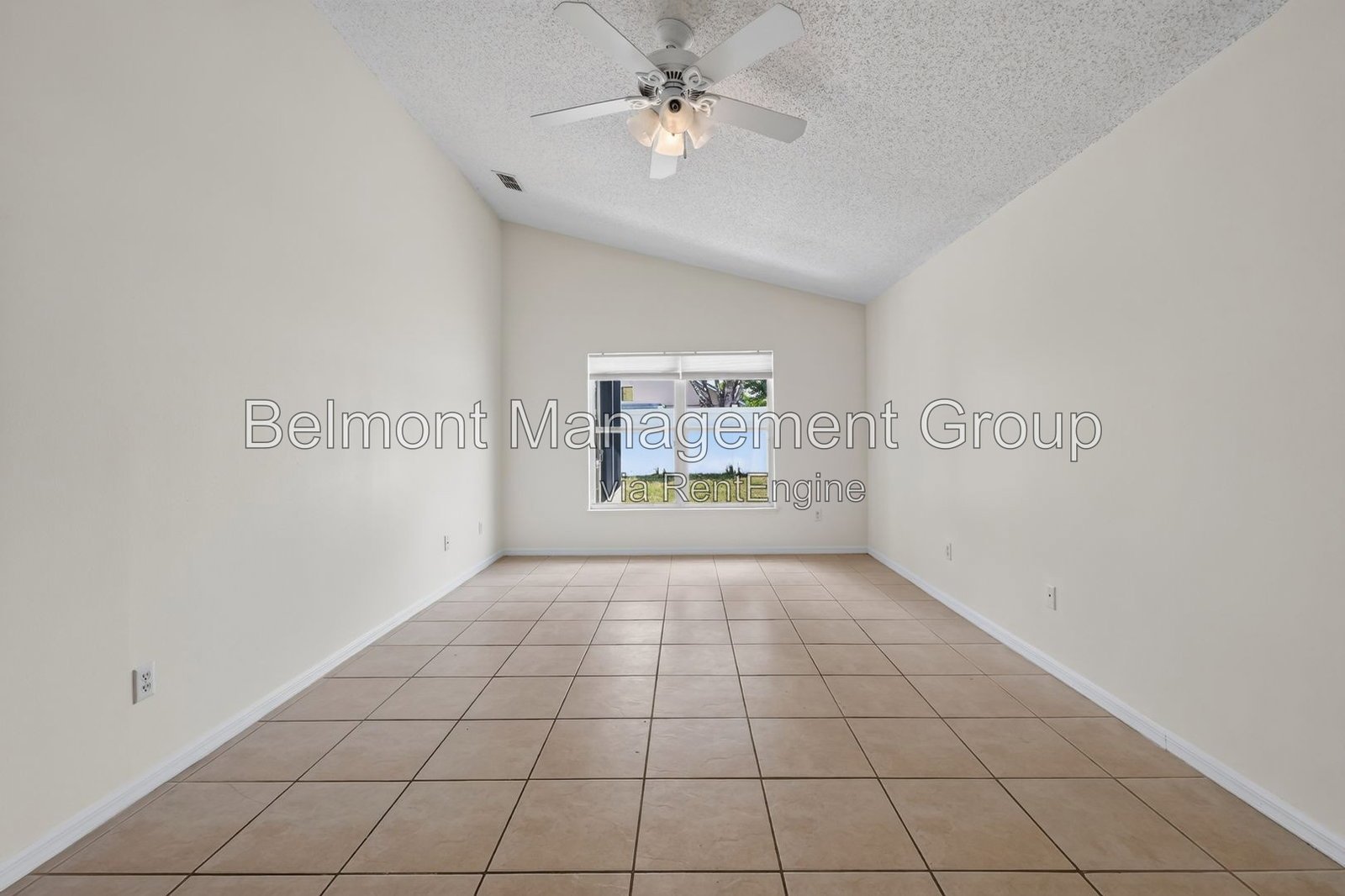 Charming 4-Bed, 2- Bath Home in the Heart of Maitland – Available for Rent! property image