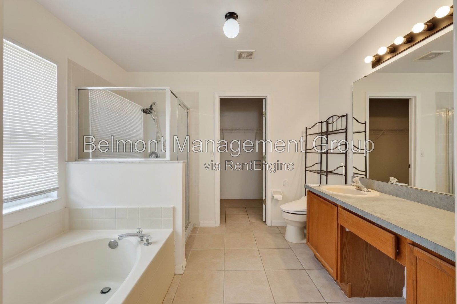 Charming 4-Bed, 2- Bath Home in the Heart of Maitland – Available for Rent! property image