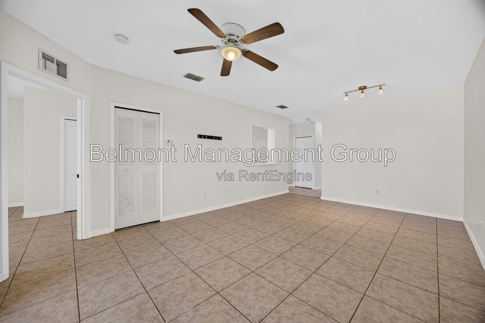 Spacious 3-Bed/2-Bath Condo with Balcony at Villa Del Sol Community! Rent Now and Get Your First Month FREE! property image
