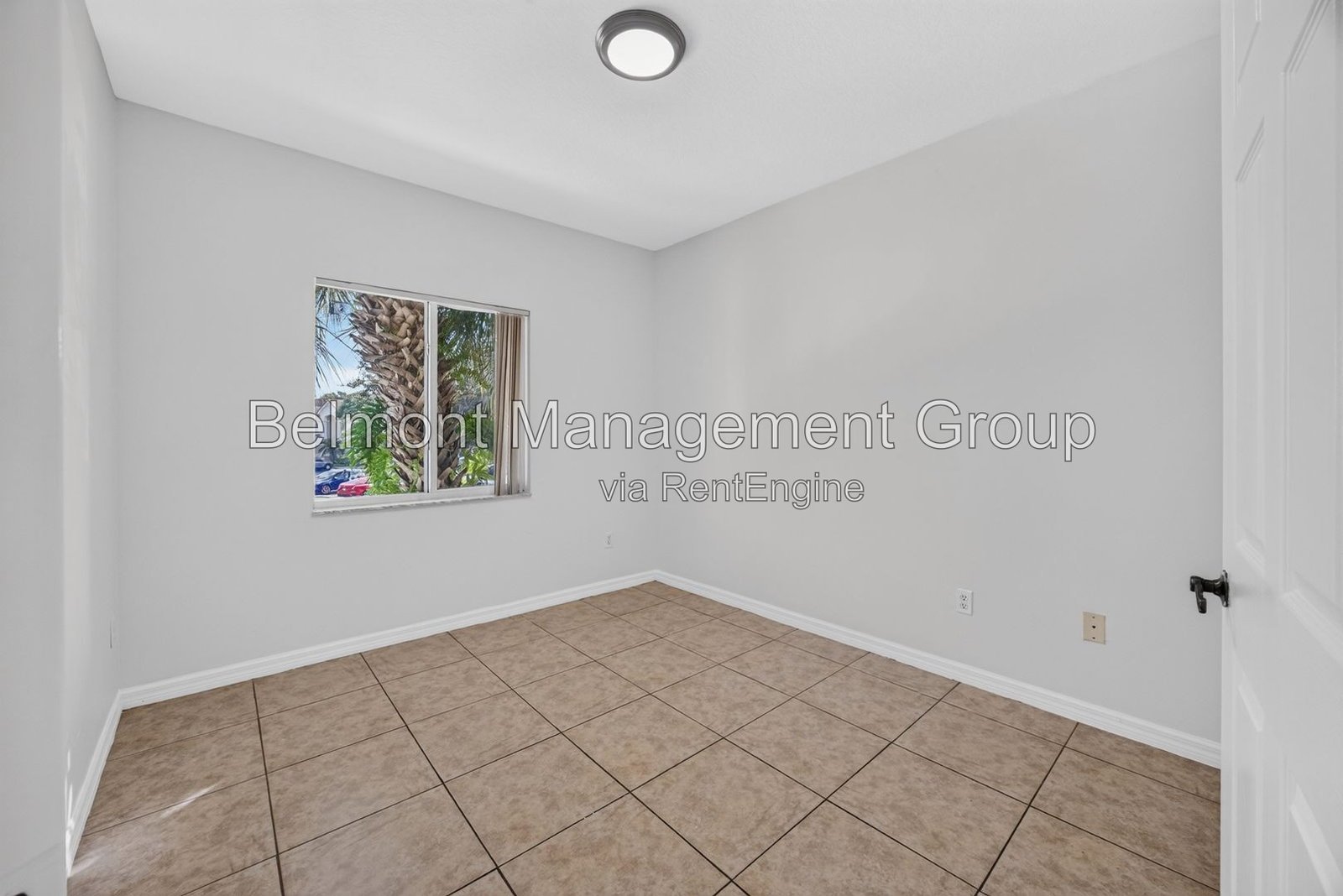 Spacious 3-Bed/2-Bath Condo with Balcony at Villa Del Sol Community! Rent Now and Get Your First Month FREE! property image