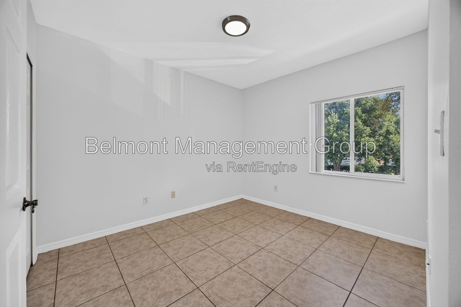 Spacious 3-Bed/2-Bath Condo with Balcony at Villa Del Sol Community! Rent Now and Get Your First Month FREE! property image
