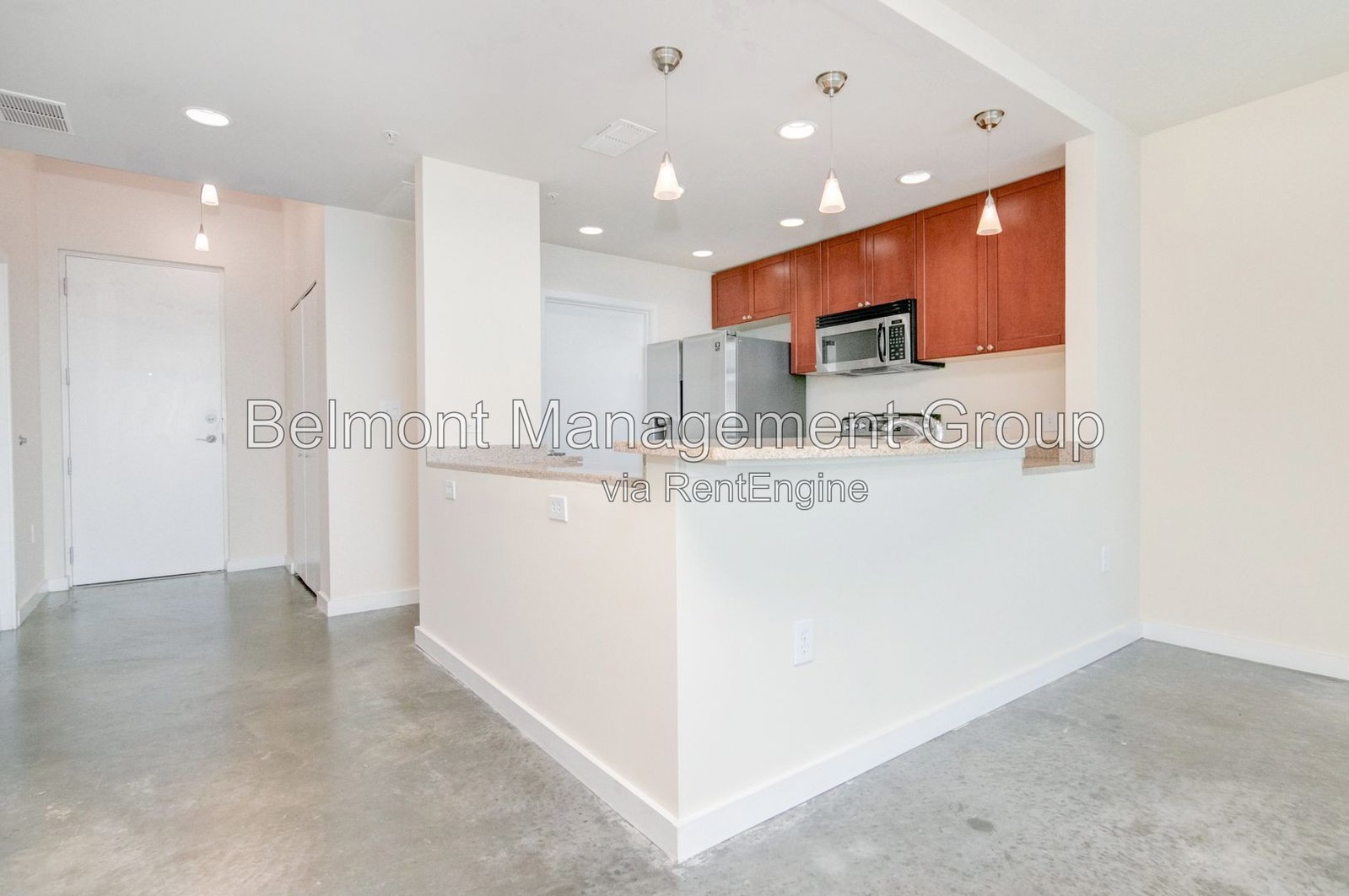 Gorgeous 2bed/2bath Condo in the Heart of Thornton Park!!! Special Offer! Rent Now and Receive $500 OFF Your First Month's Rent property image