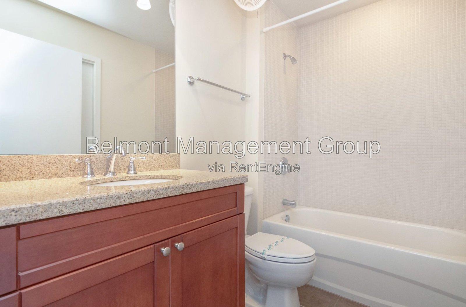 Gorgeous 2bed/2bath Condo in the Heart of Thornton Park!!! Special Offer! Rent Now and Receive $500 OFF Your First Month's Rent property image