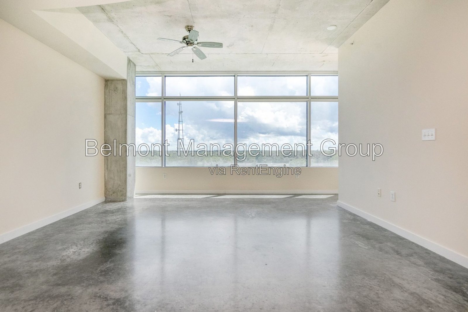 Gorgeous 2bed/2bath Condo in the Heart of Thornton Park!!! Special Offer! Rent Now and Receive $500 OFF Your First Month's Rent property image