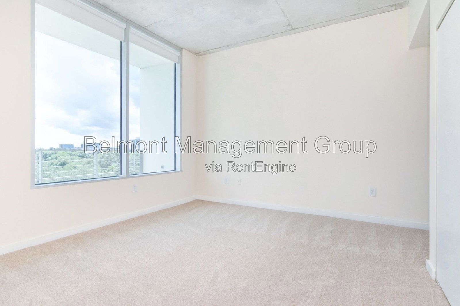 Gorgeous 2bed/2bath Condo in the Heart of Thornton Park!!! Special Offer! Rent Now and Receive $500 OFF Your First Month's Rent property image