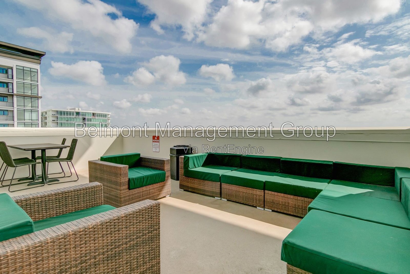 Gorgeous 2bed/2bath Condo in the Heart of Thornton Park!!! Special Offer! Rent Now and Receive $500 OFF Your First Month's Rent property image