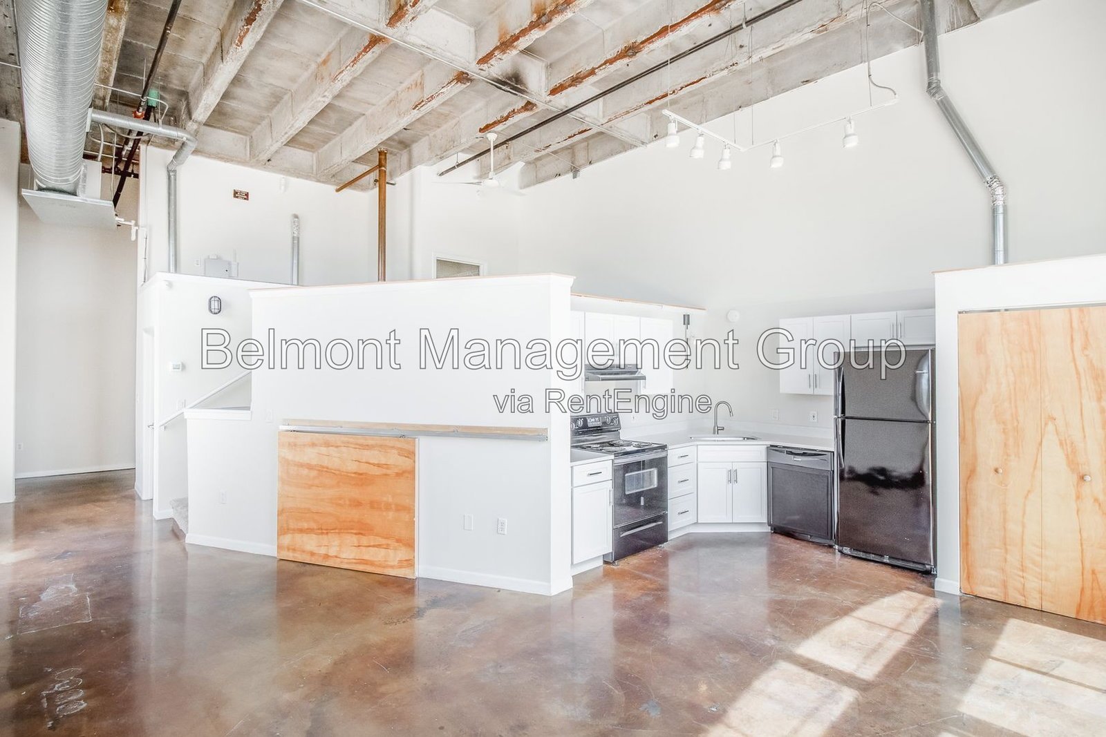 Trendy 1 Bed/ 1 Bath Loft at The Lofts of Winter Park Village! Pre-leasing Special! Get $500 Off Your First Month + a Super Low $350 Security Deposit! property image