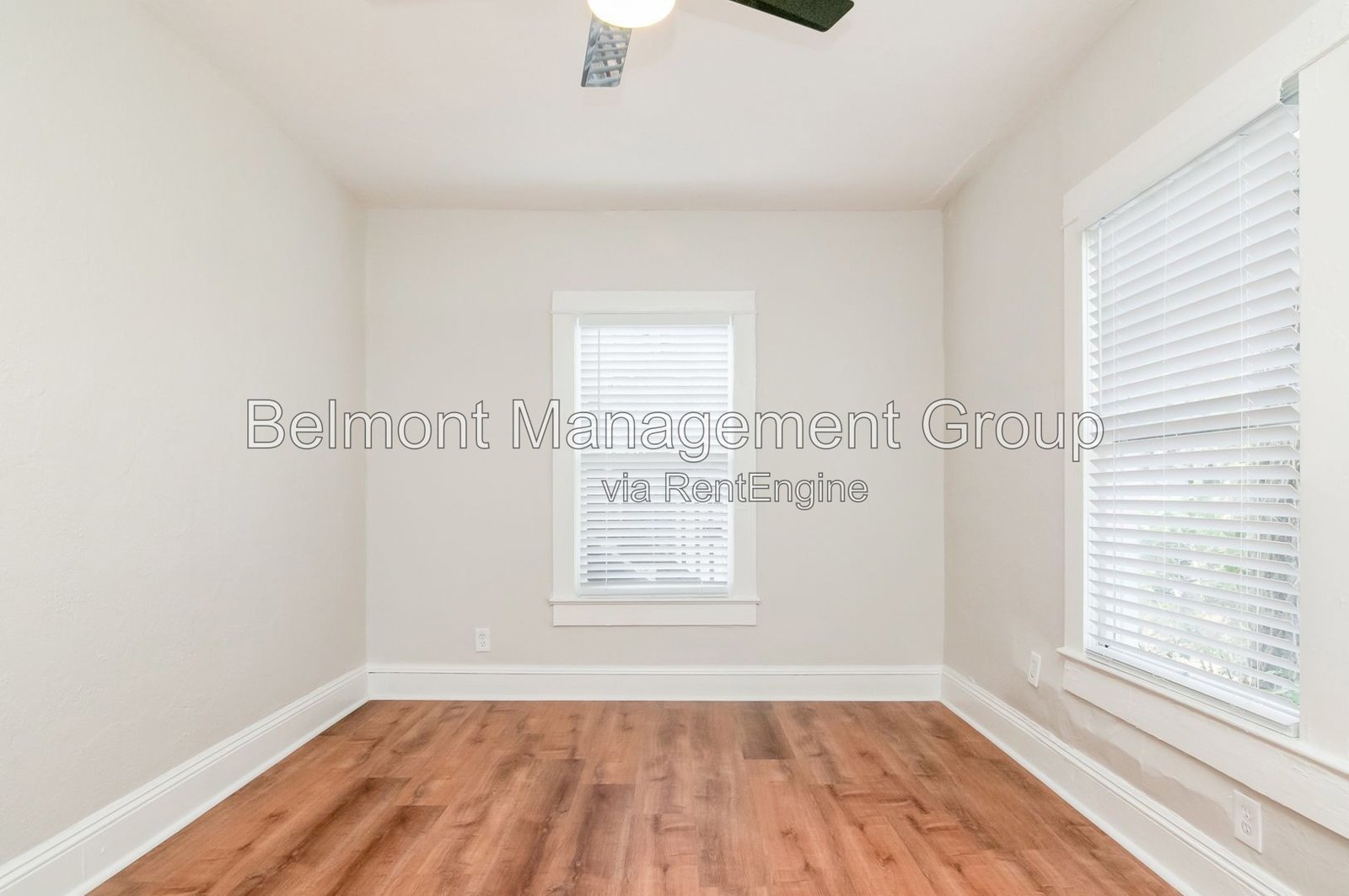 For Rent: Spacious 2 bed /1 bath at The Emmett on Park in Historic Downtown Sanford! Move-in Special! Rent NOW and Get the Rest of August FREE! property image