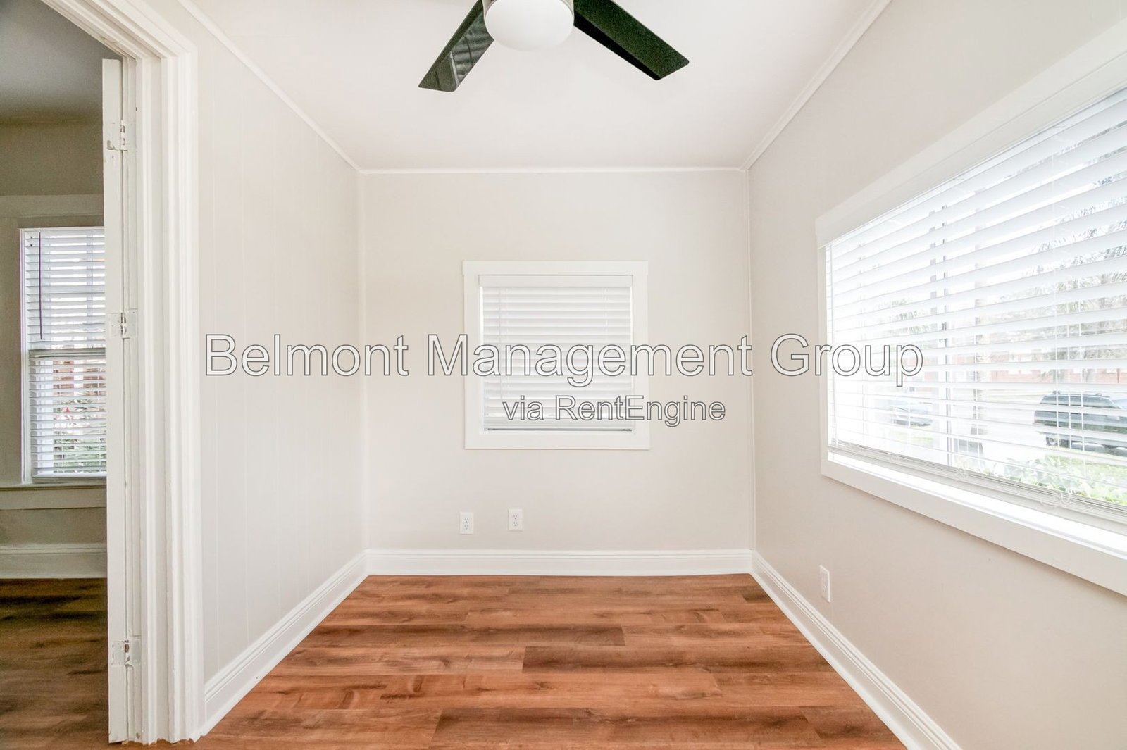 For Rent: Spacious 2 bed /1 bath at The Emmett on Park in Historic Downtown Sanford! Move-in Special! Rent NOW and Get the Rest of August FREE! property image