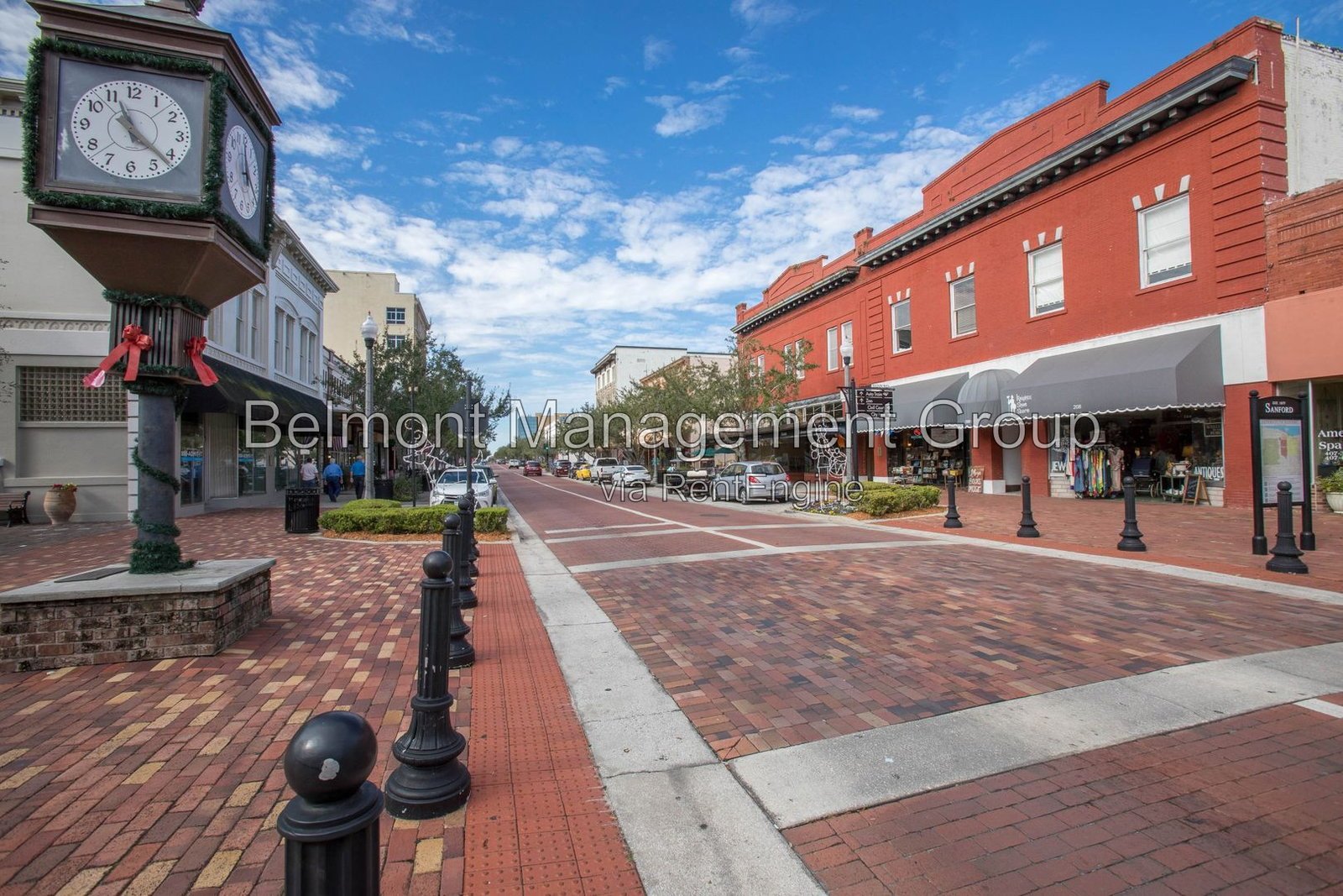 For Rent: Spacious 2 bed /1 bath at The Emmett on Park in Historic Downtown Sanford! Move-in Special! Rent NOW and Get the Rest of August FREE! property image