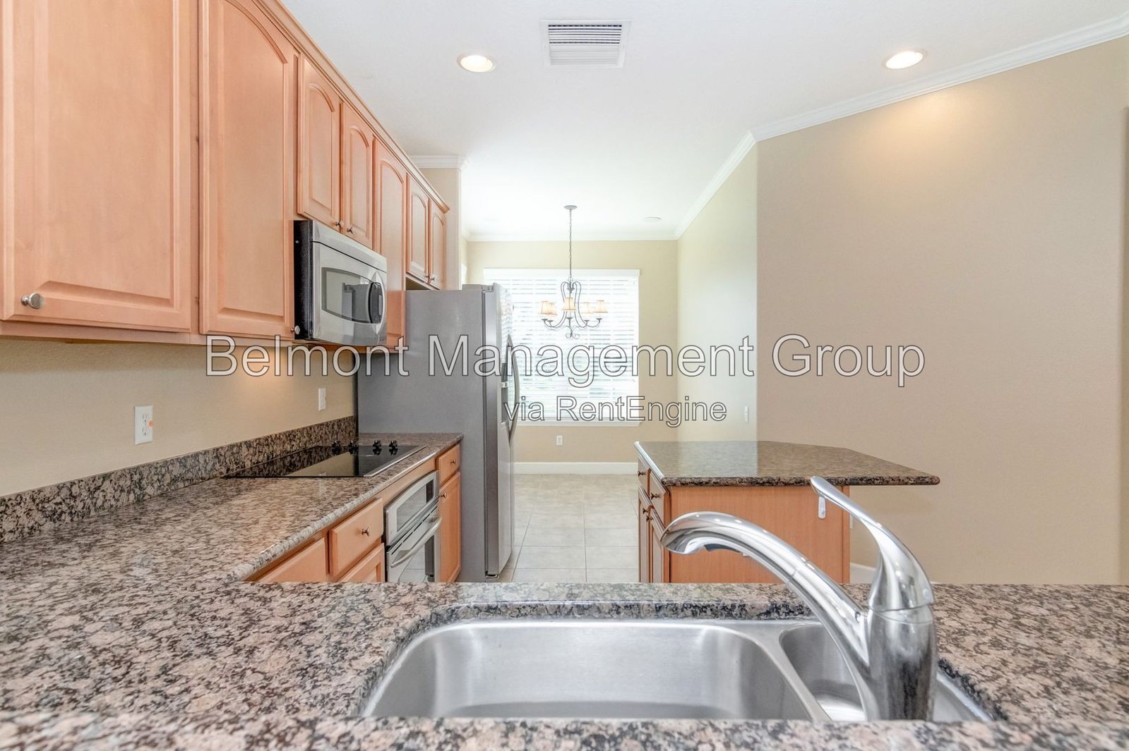 Gorgeous corner 3/2.5 Townhome in the exclusive community of Bella Notte @ Viscaya! property image
