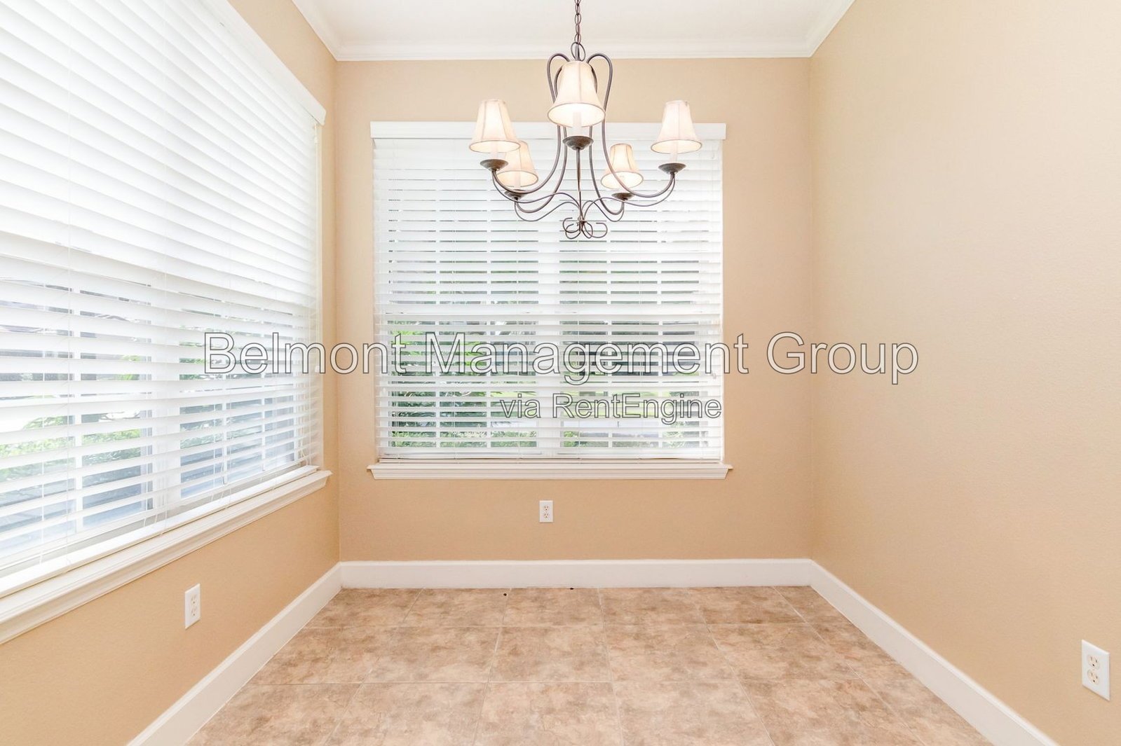 Gorgeous corner 3/2.5 Townhome in the exclusive community of Bella Notte @ Viscaya! property image