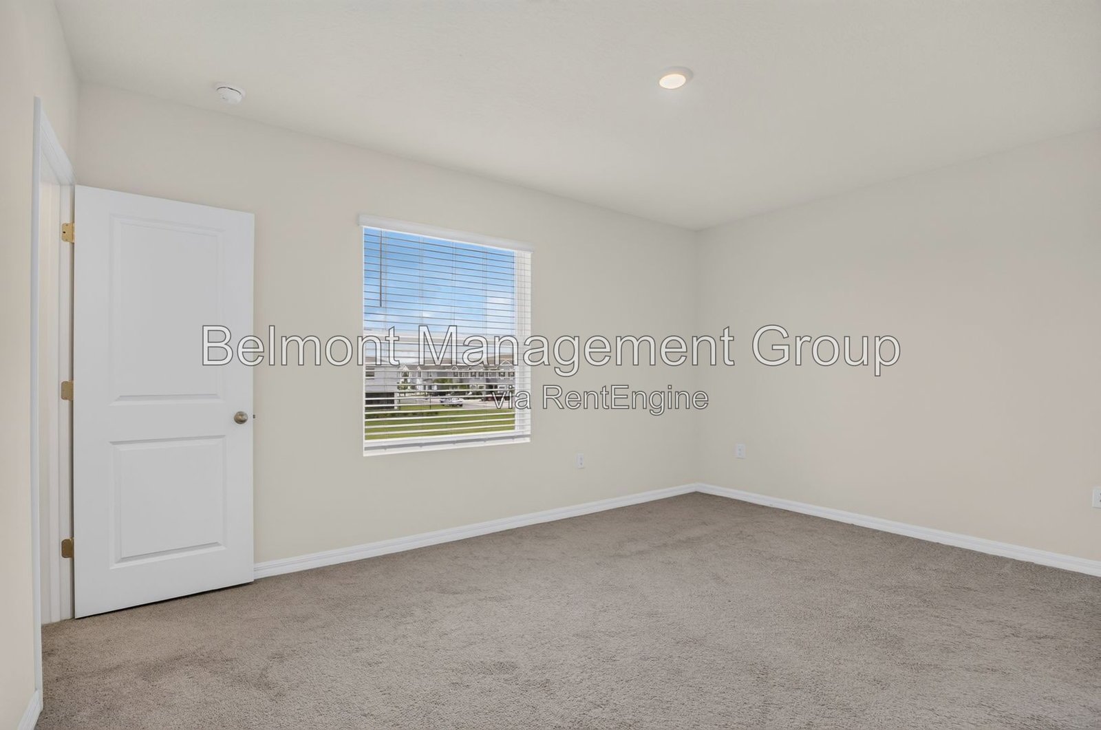 Move-in Ready 3-Bed, 2.5 Bath DR Horton Townhome in Avalon Park Wesley Chapel! property image