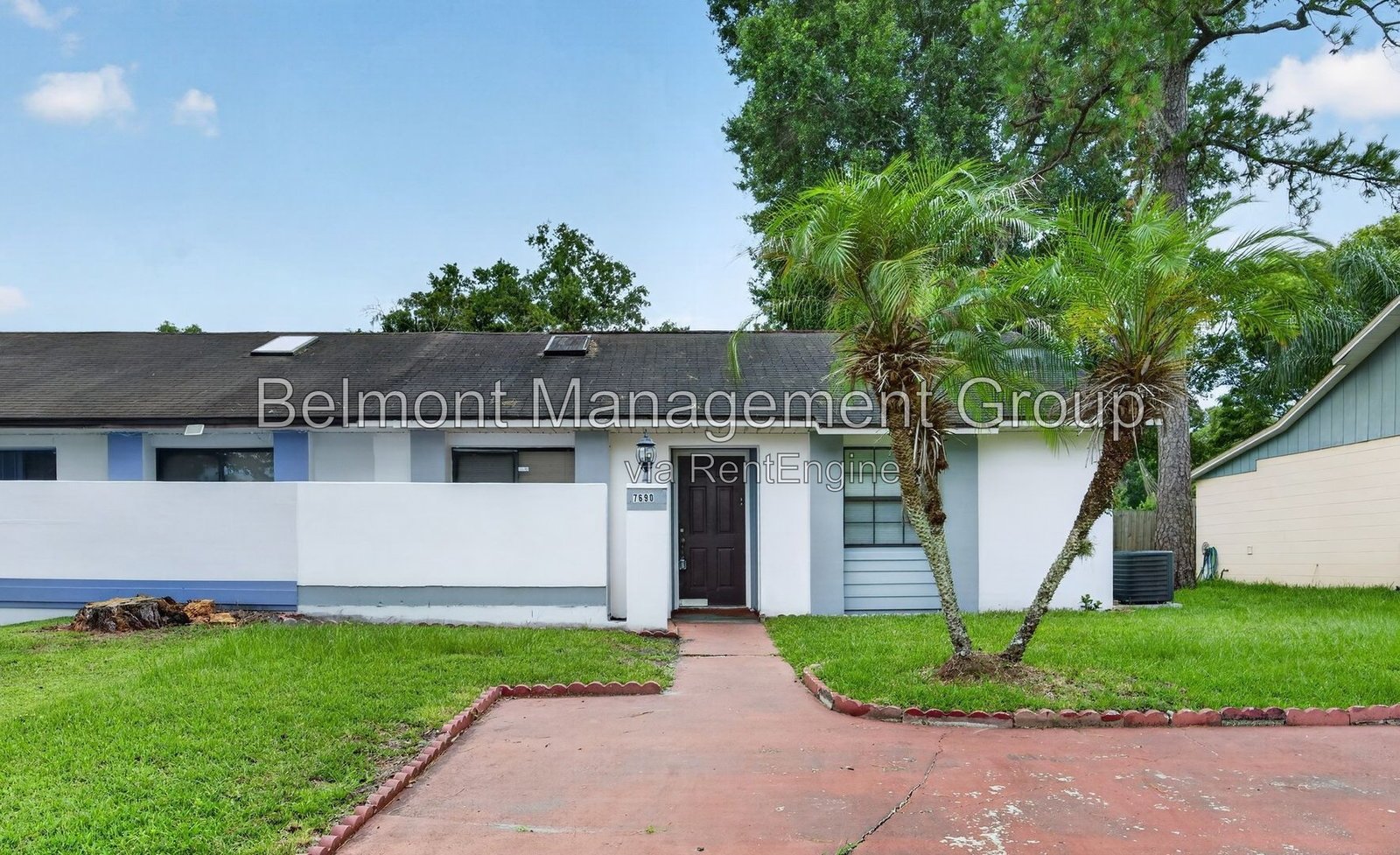 Spacious 2-Bed, 2-Bath Villa For rent with Large Fenced Backyard! property image