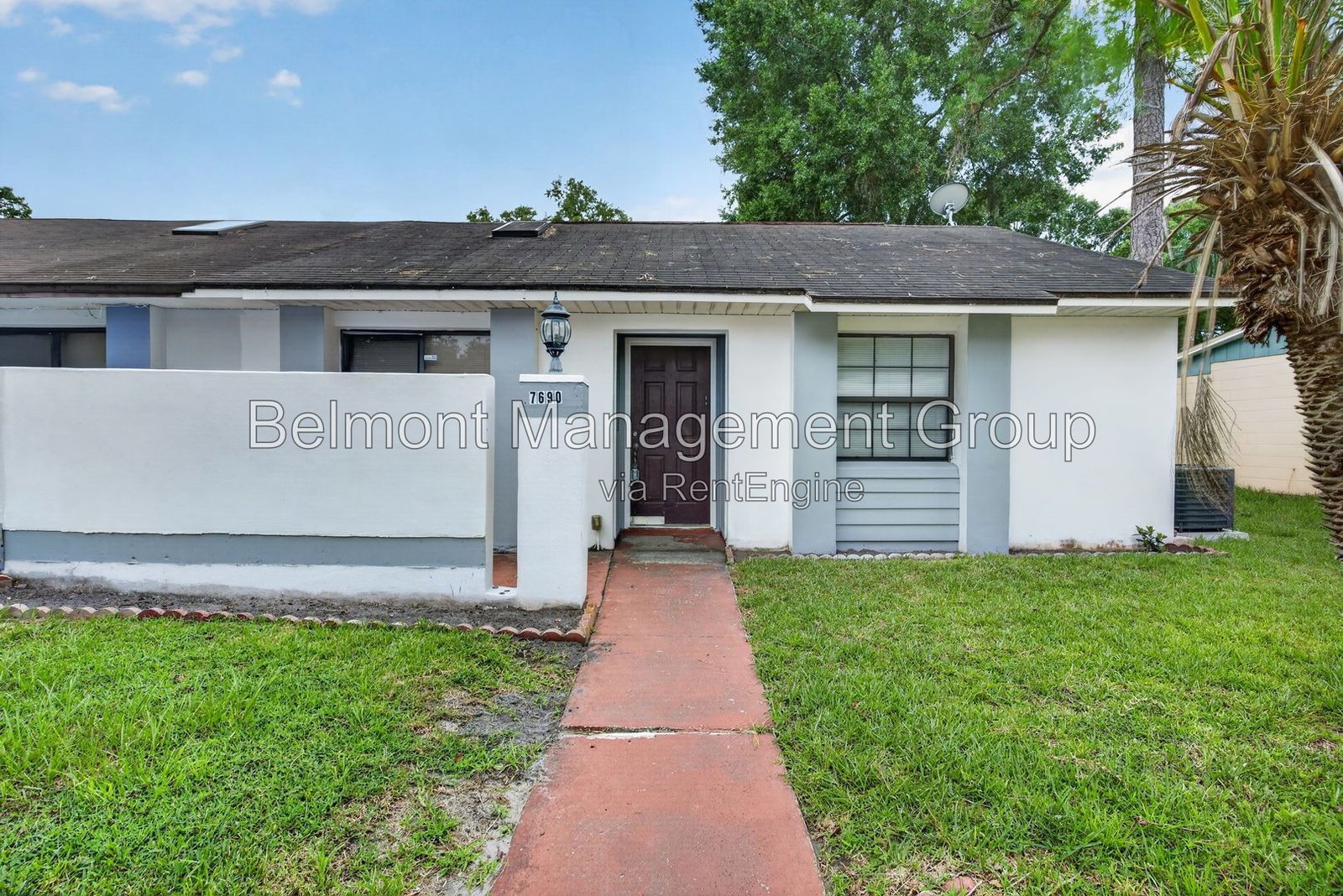 Spacious 2-Bed, 2-Bath Villa For rent with Large Fenced Backyard! property image