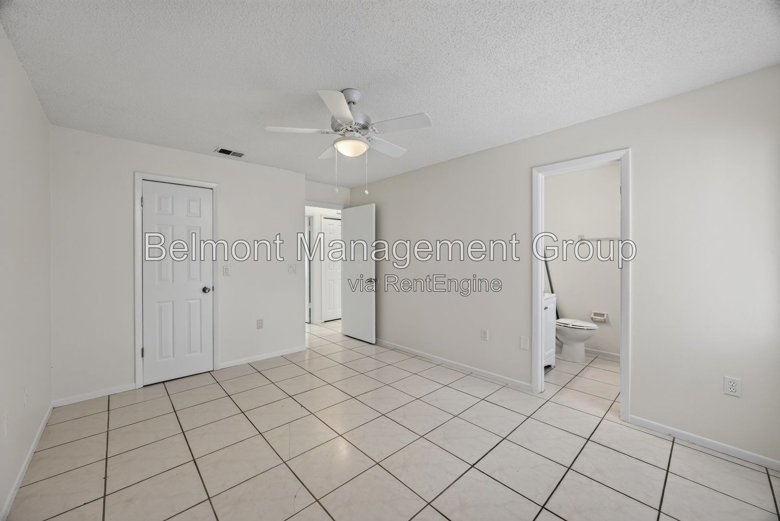 Spacious 2-Bed, 2-Bath Villa For rent with Large Fenced Backyard! property image