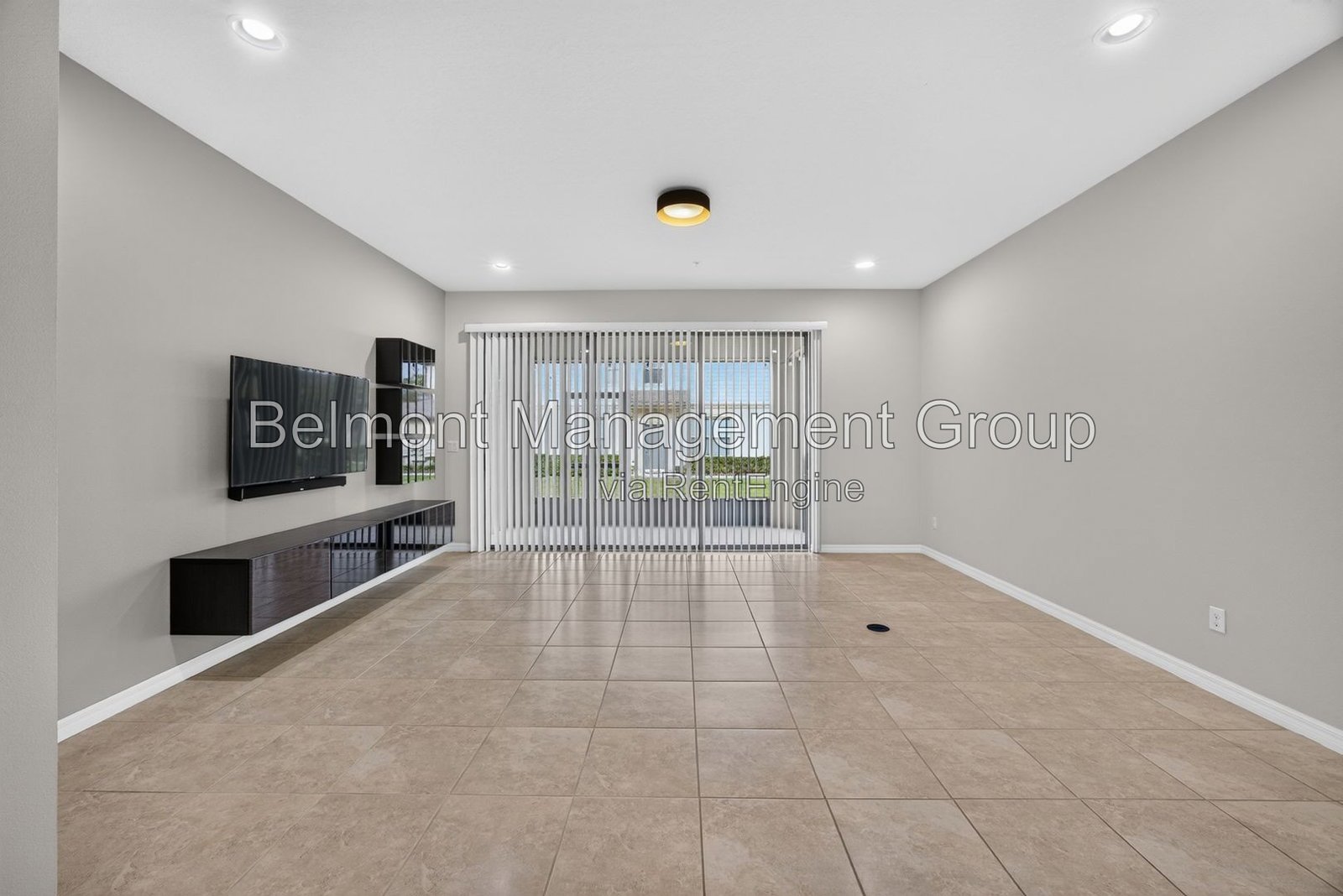 Modern 3-Bed, 2.5 Bath Townhome for Rent in Gated Emerson North, Apopka! property image