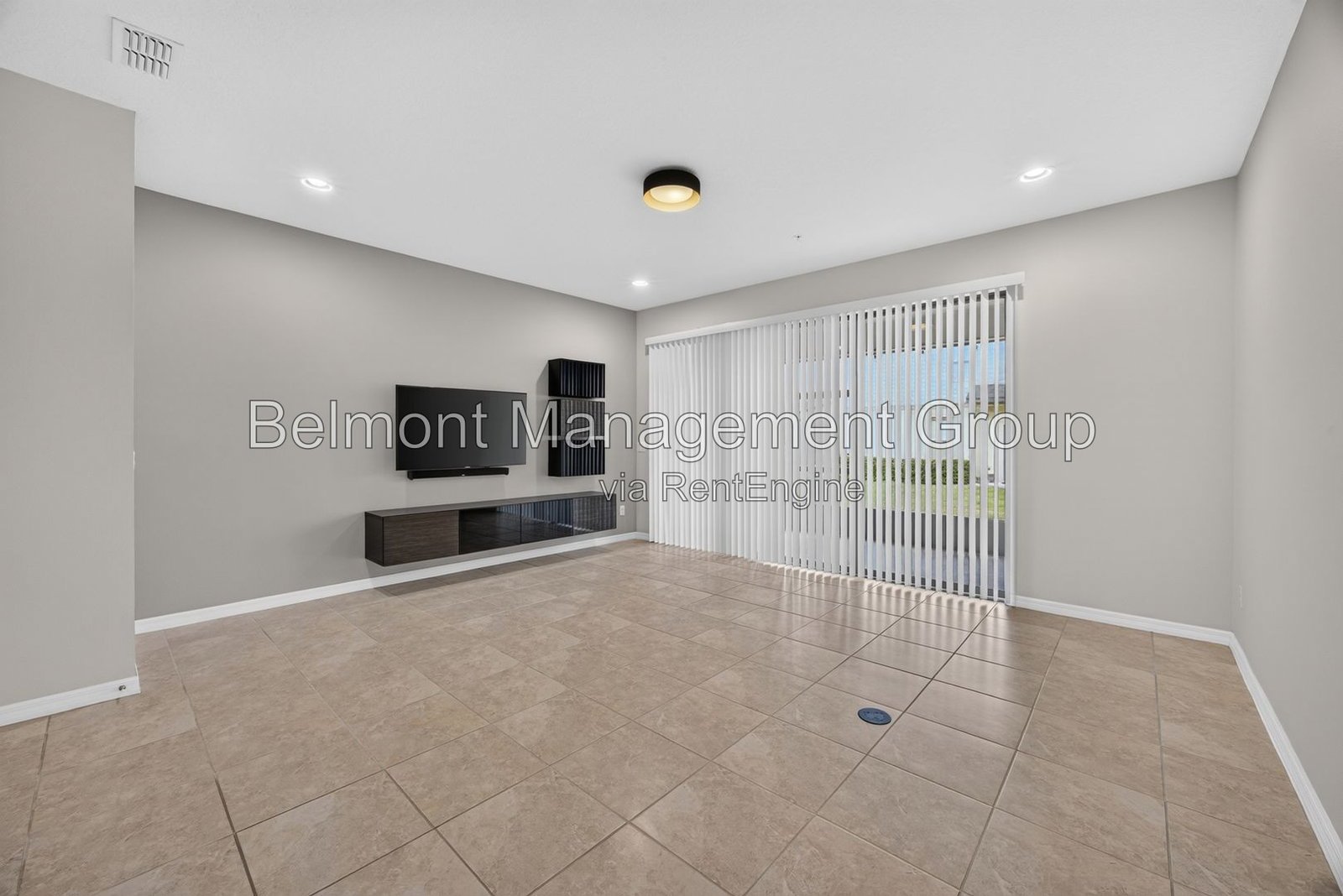 Modern 3-Bed, 2.5 Bath Townhome for Rent in Gated Emerson North, Apopka! property image