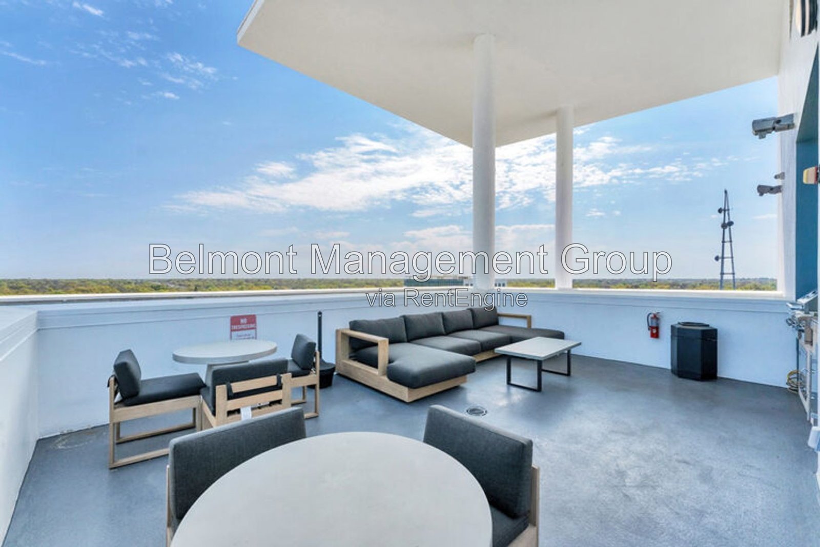 Gorgeous 2bed/2bath Condo in the Heart of Thornton Park!!! Rent Now and Get the Rest of September Free! property image