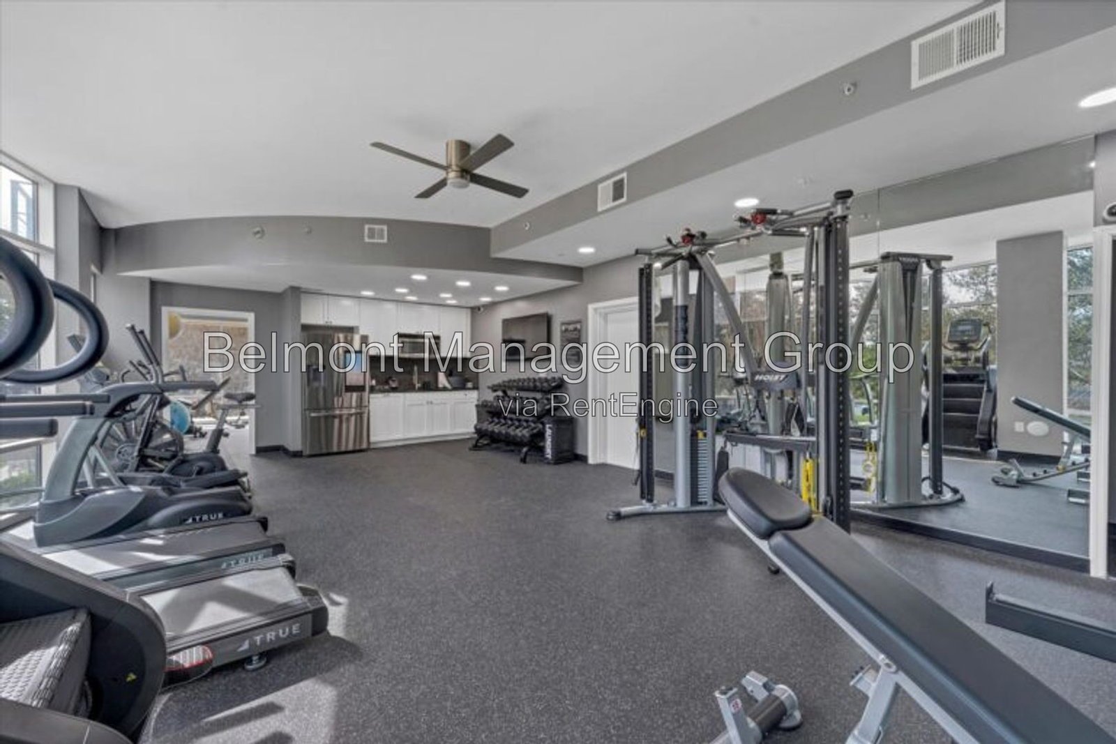 Gorgeous 2bed/2bath Condo in the Heart of Thornton Park!!! Rent Now and Get the Rest of September Free! property image