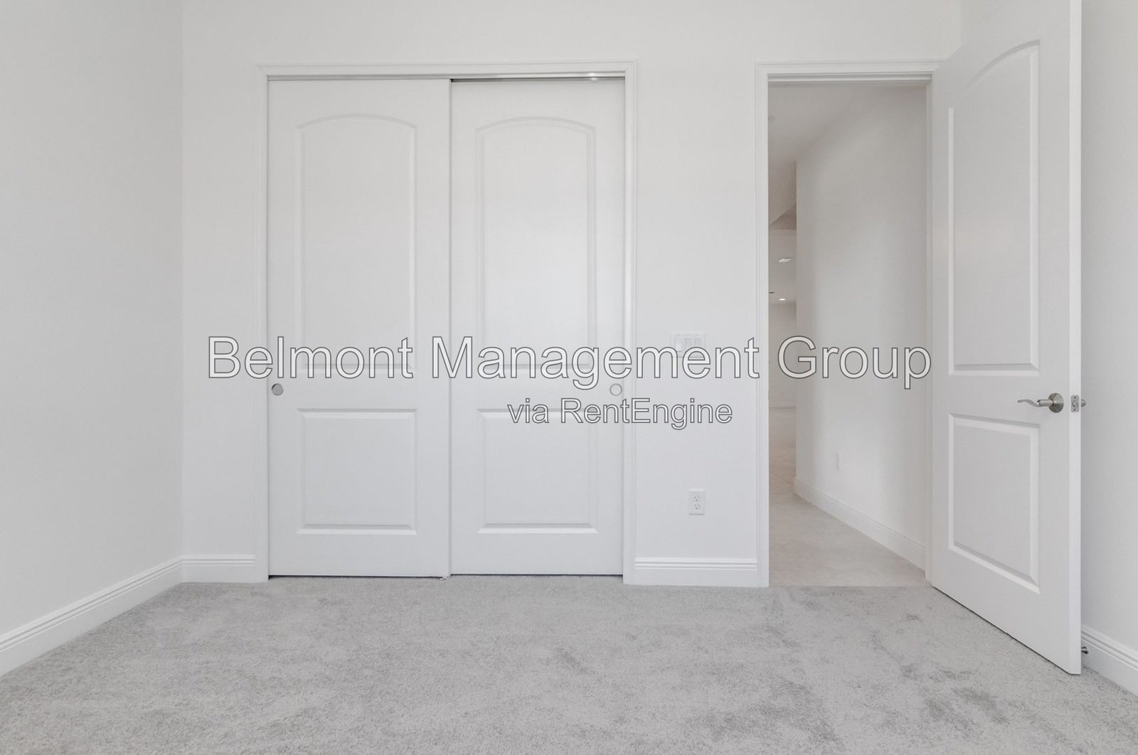Gorgeous 5bed/5bath Home FOR RENT at Eagle Creek Community! property image