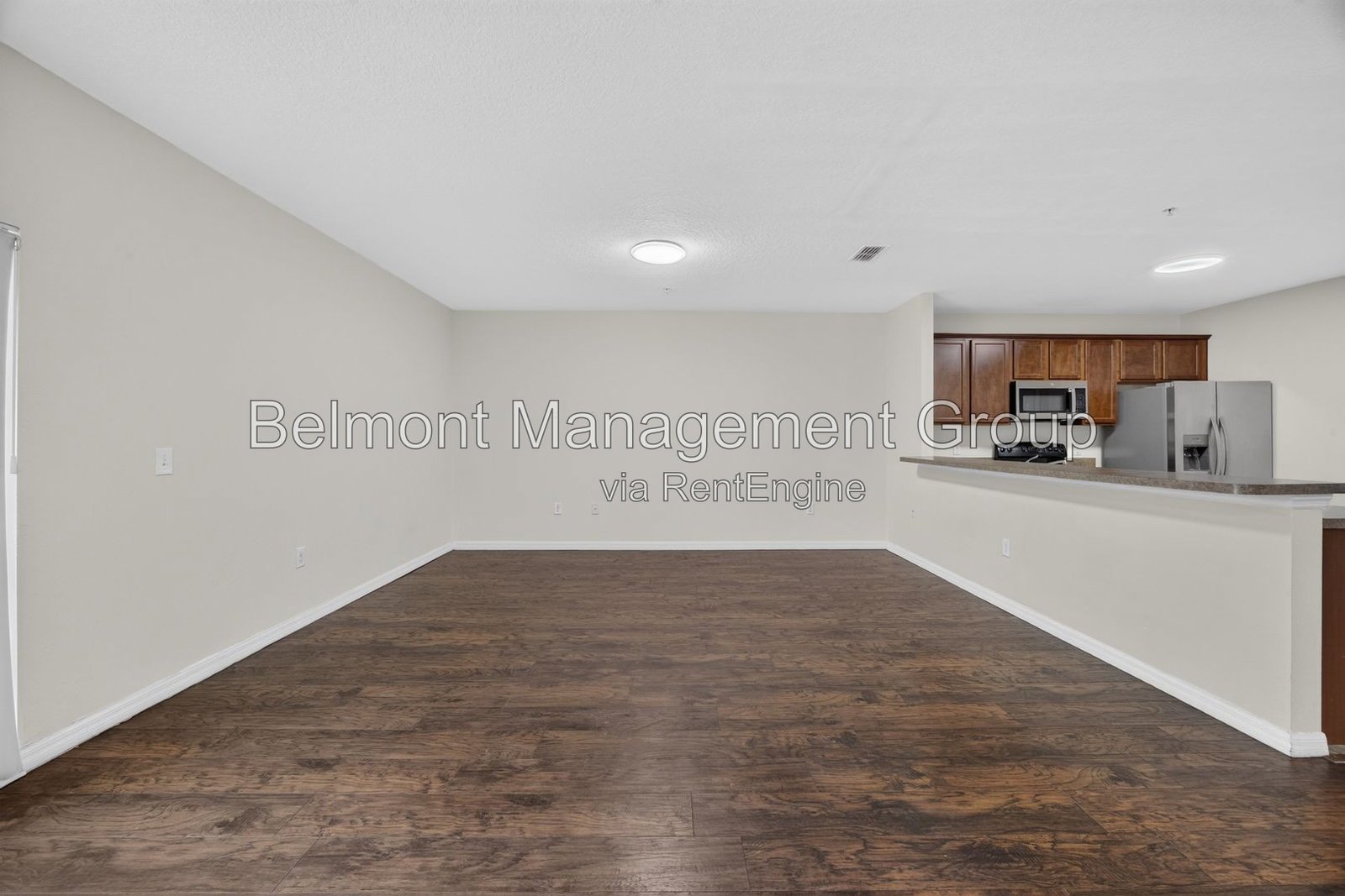 Beautiful 3/2.5 Townhome For Rent at Chatham Place in the Heart of Orlando! Rent Now and Enjoy Half a Month's Rent Free! property image