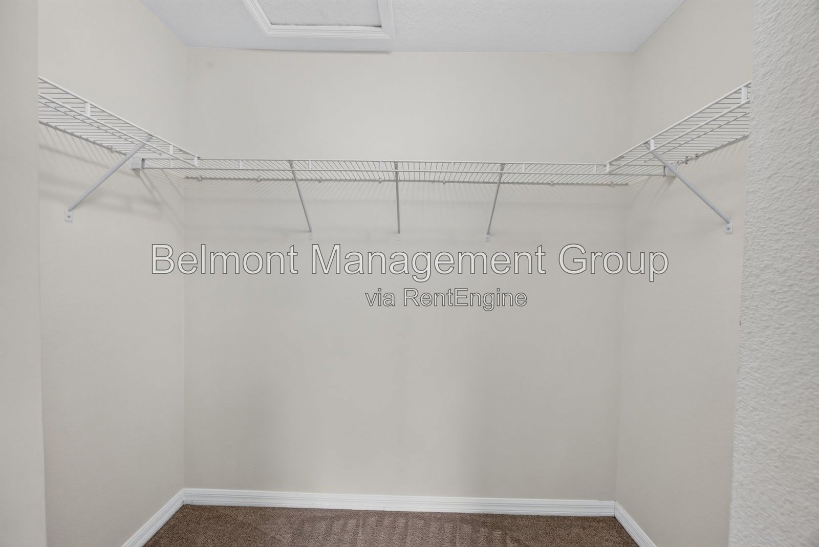 Beautiful 3/2.5 Townhome For Rent at Chatham Place in the Heart of Orlando! Rent Now and Enjoy Half a Month's Rent Free! property image