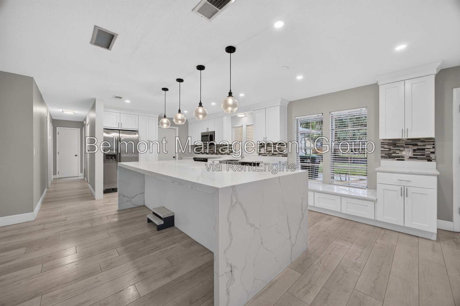 Exceptional 4-Bed, 2 Bath Winter Park Home for Rent with Private Pool, Fireplace & Large Lanai! property image