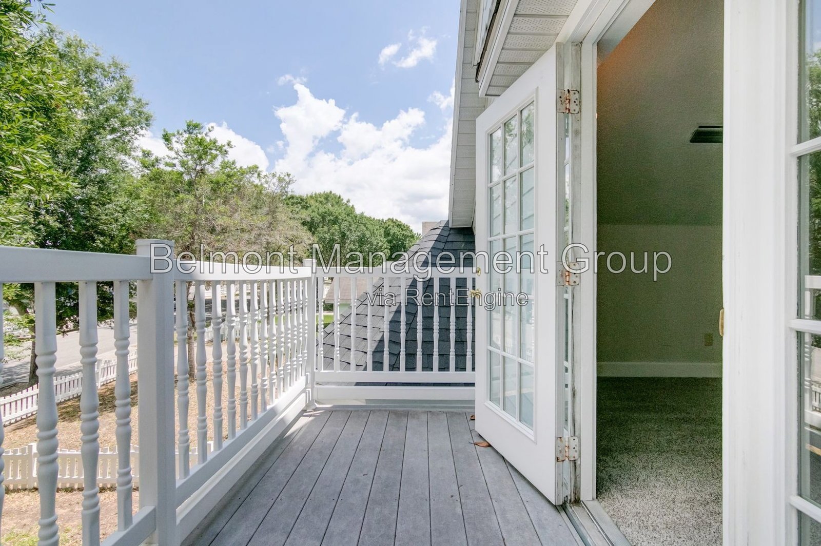 Exquisite 3Bed/3Bath Home Located Along Lake Elsie Drive! property image