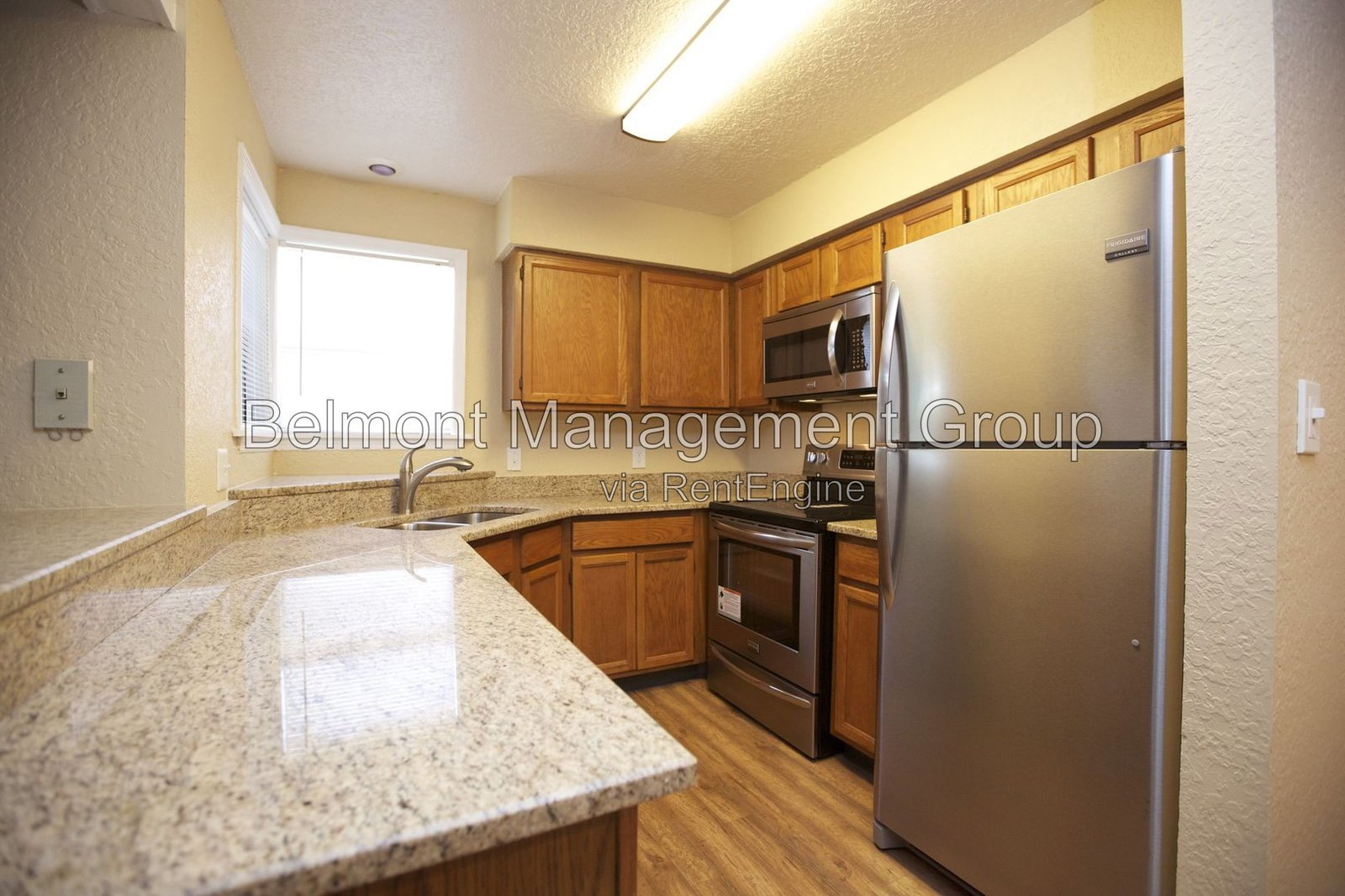 Charming 2 Bed 2 Bath Condo for Rent @ Parkview Village Condominiums - Across the street from Full Sail University! property image