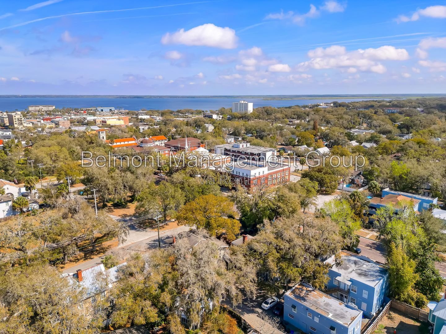 Beautiful Studio Apartment for Rent in the heart of Historic Downtown Sanford! Rent now and Get 2 Weeks FREE + a Reduced Security Deposit of Only $500! property image