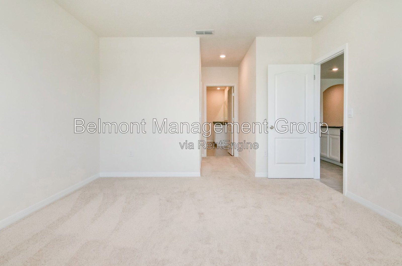 Gorgeous 3Bd/2Bth Home Located at SunCrest in St. Cloud!!! property image